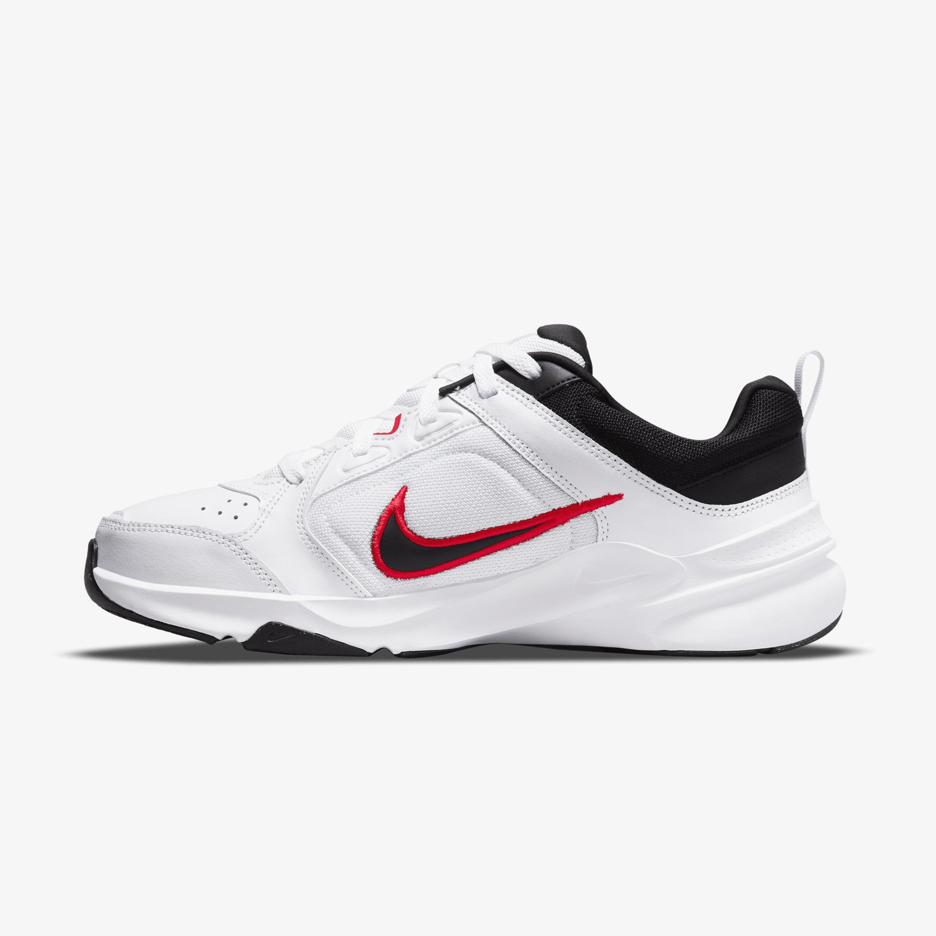 Nike Defy All Day Erkek Beyaz Spor Ayakkabı