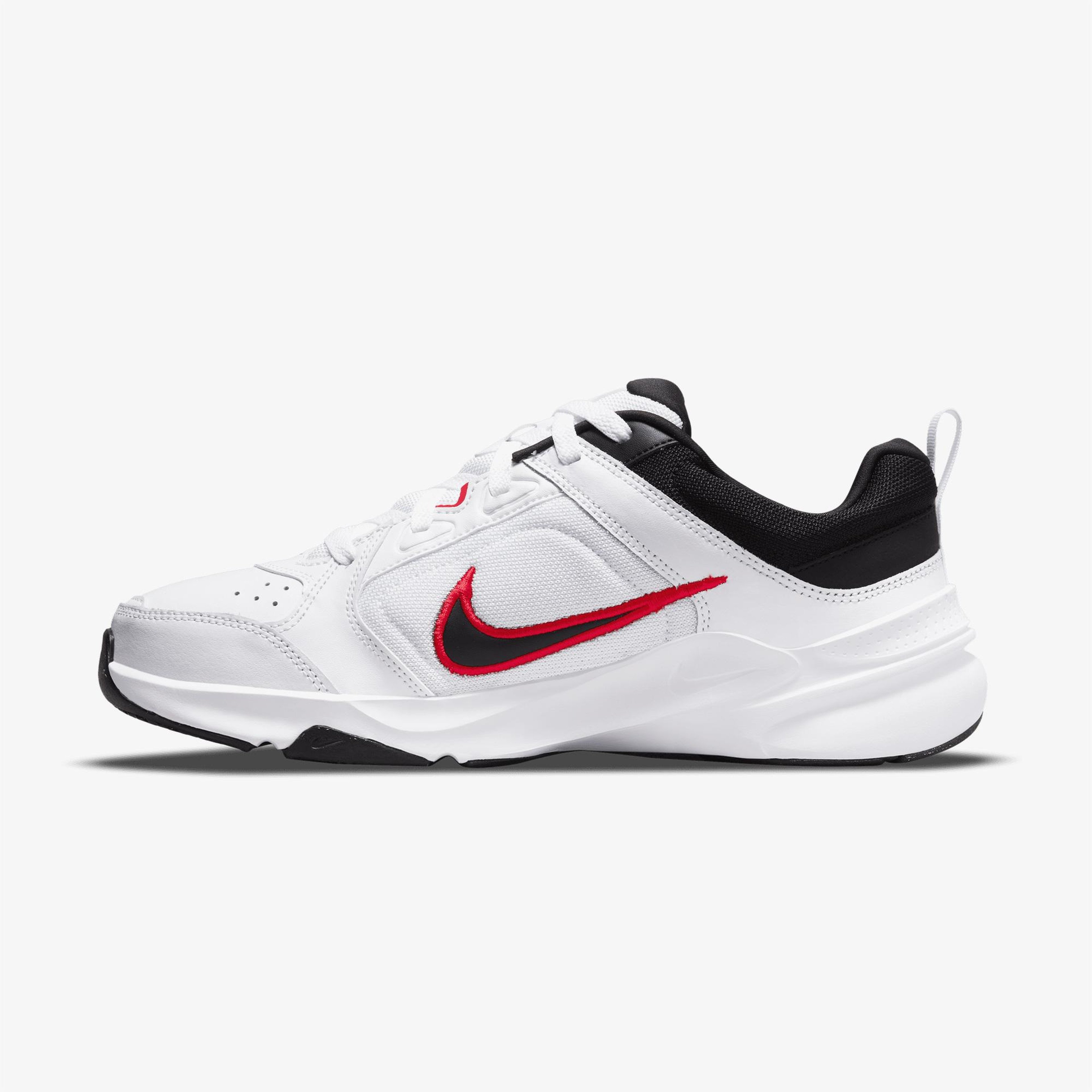 Nike Defy All Day Erkek Beyaz Spor Ayakkabı