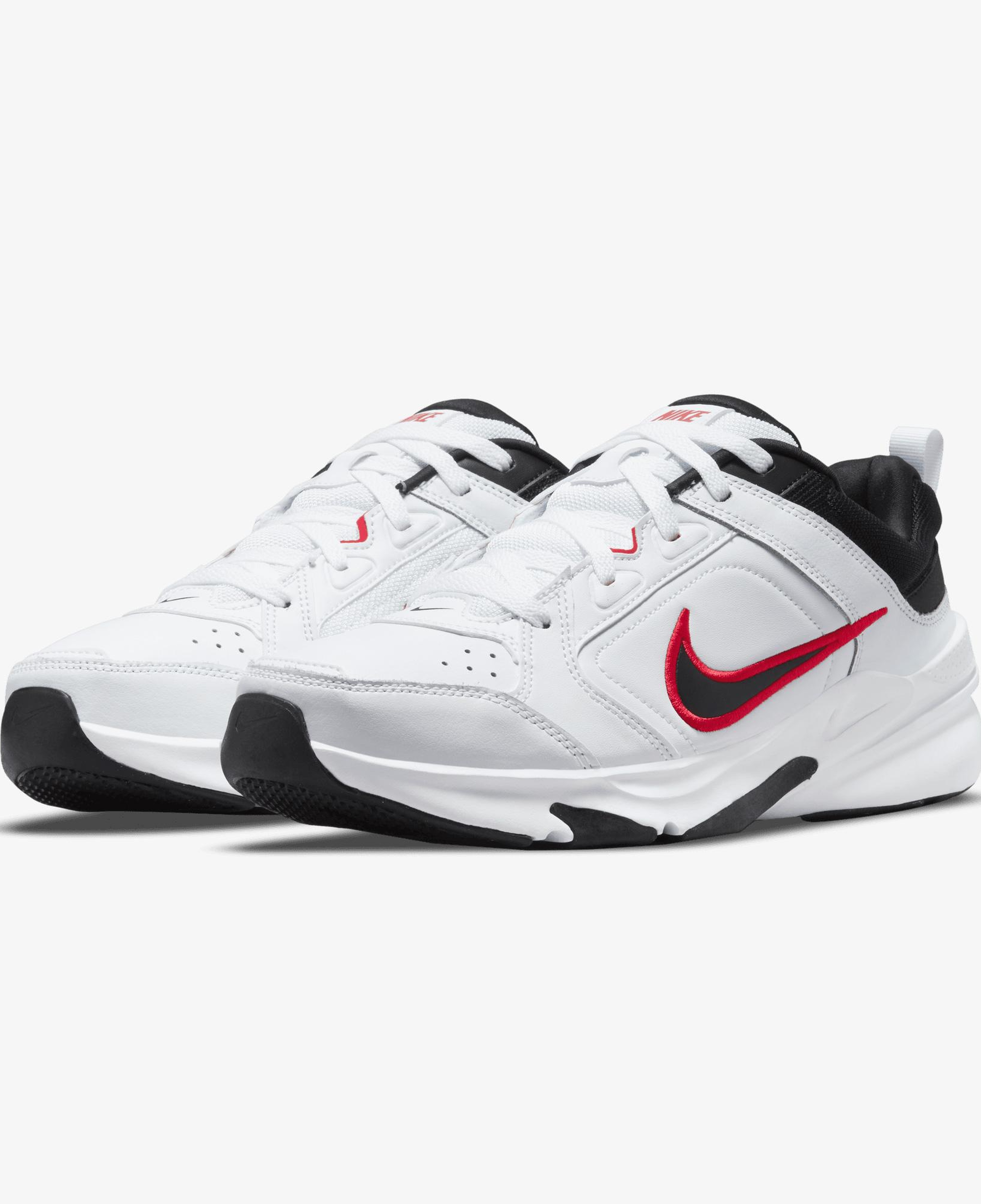 Nike Defy All Day Erkek Beyaz Spor Ayakkabı