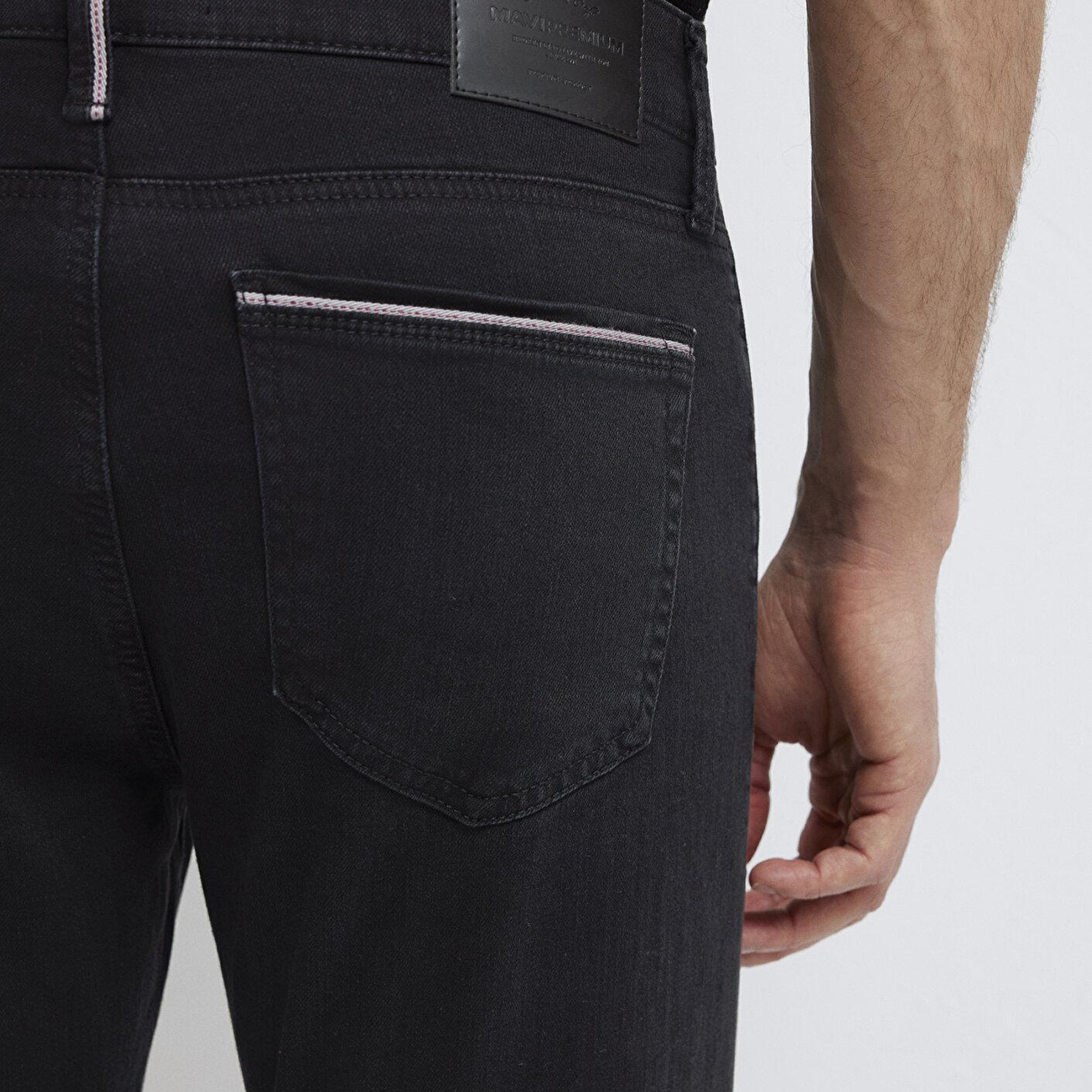 Mavi Jake Mavi Premium Koyu Gri Smoke Jean Pantolon 0042218775