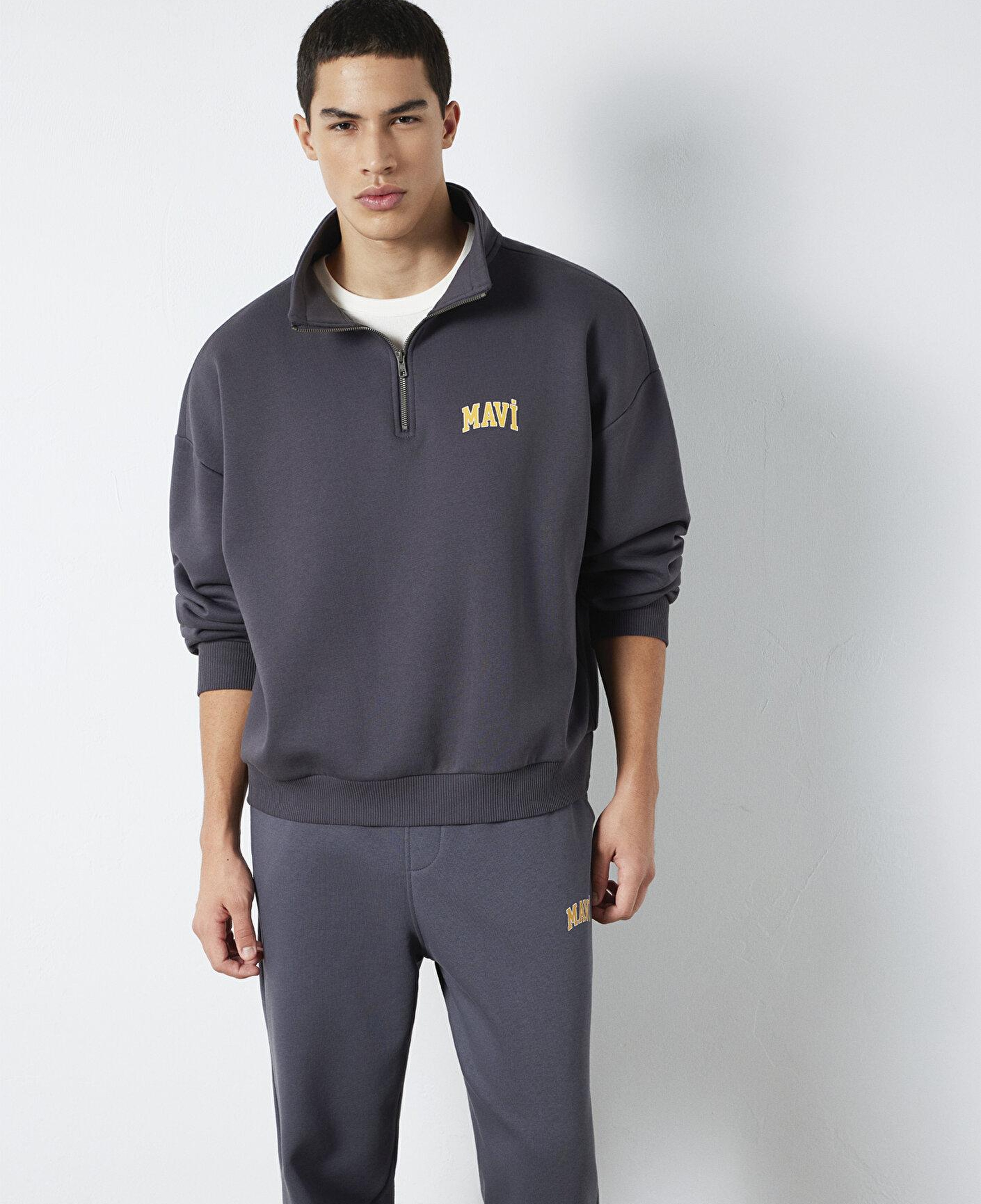 Mavi Mavi Logo Baskılı Yarı Fermuarlı Antrasit Sweatshirt 0S10208-70101