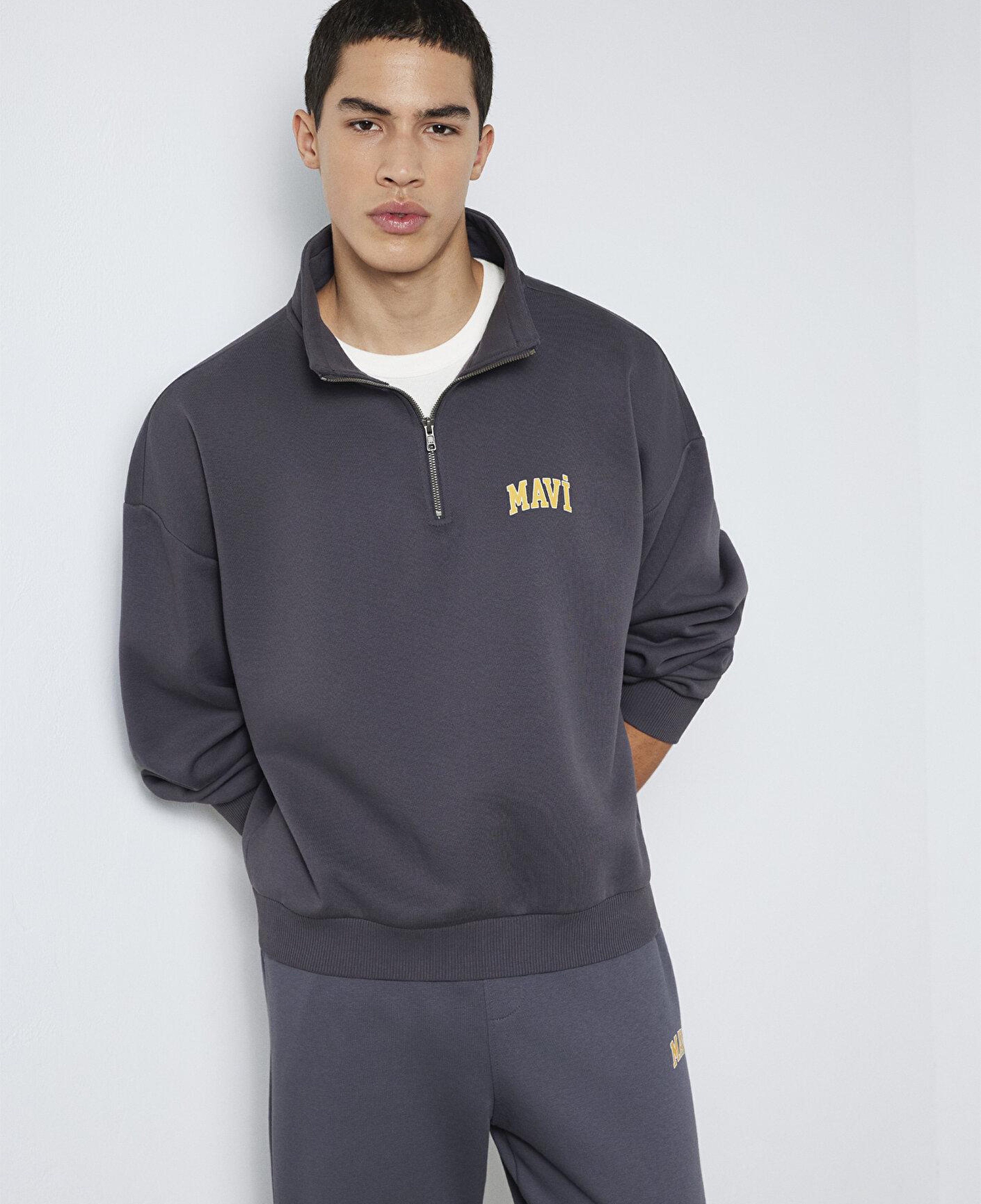 Mavi Mavi Logo Baskılı Yarı Fermuarlı Antrasit Sweatshirt 0S10208-70101