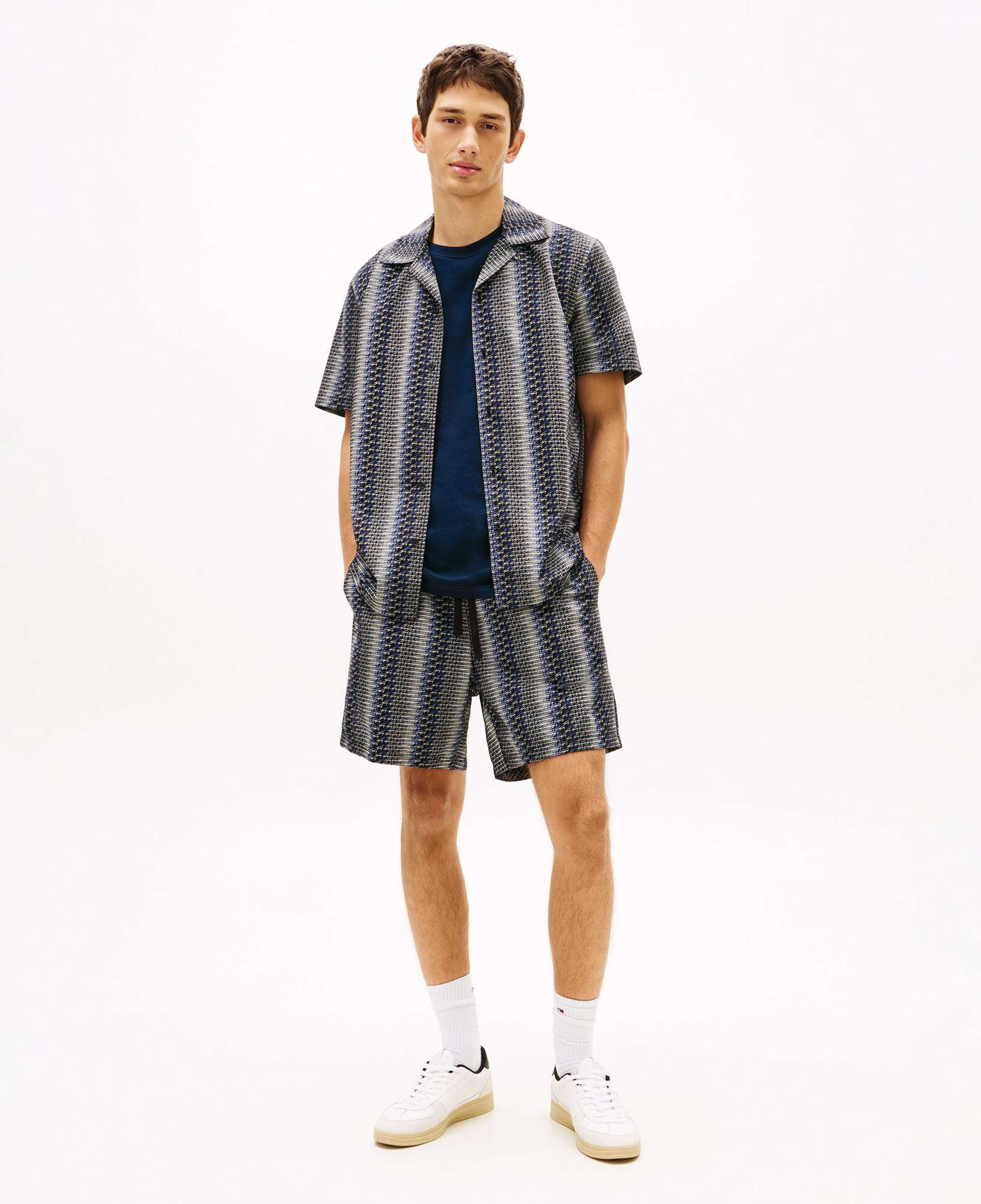 Tommy Hilfiger Aop Erkek Siyah Şort