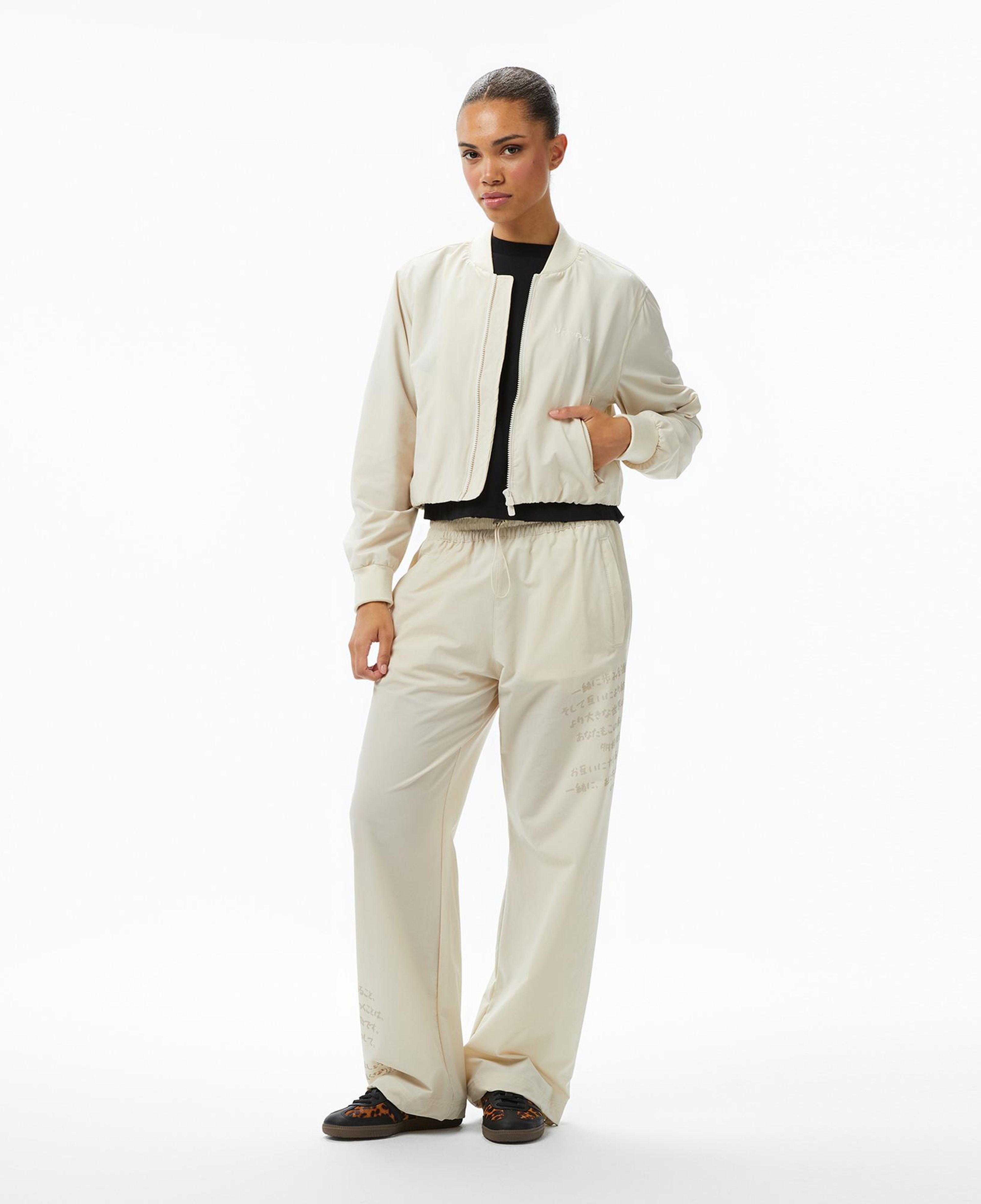 UNITED4 Kadın Krem Mont