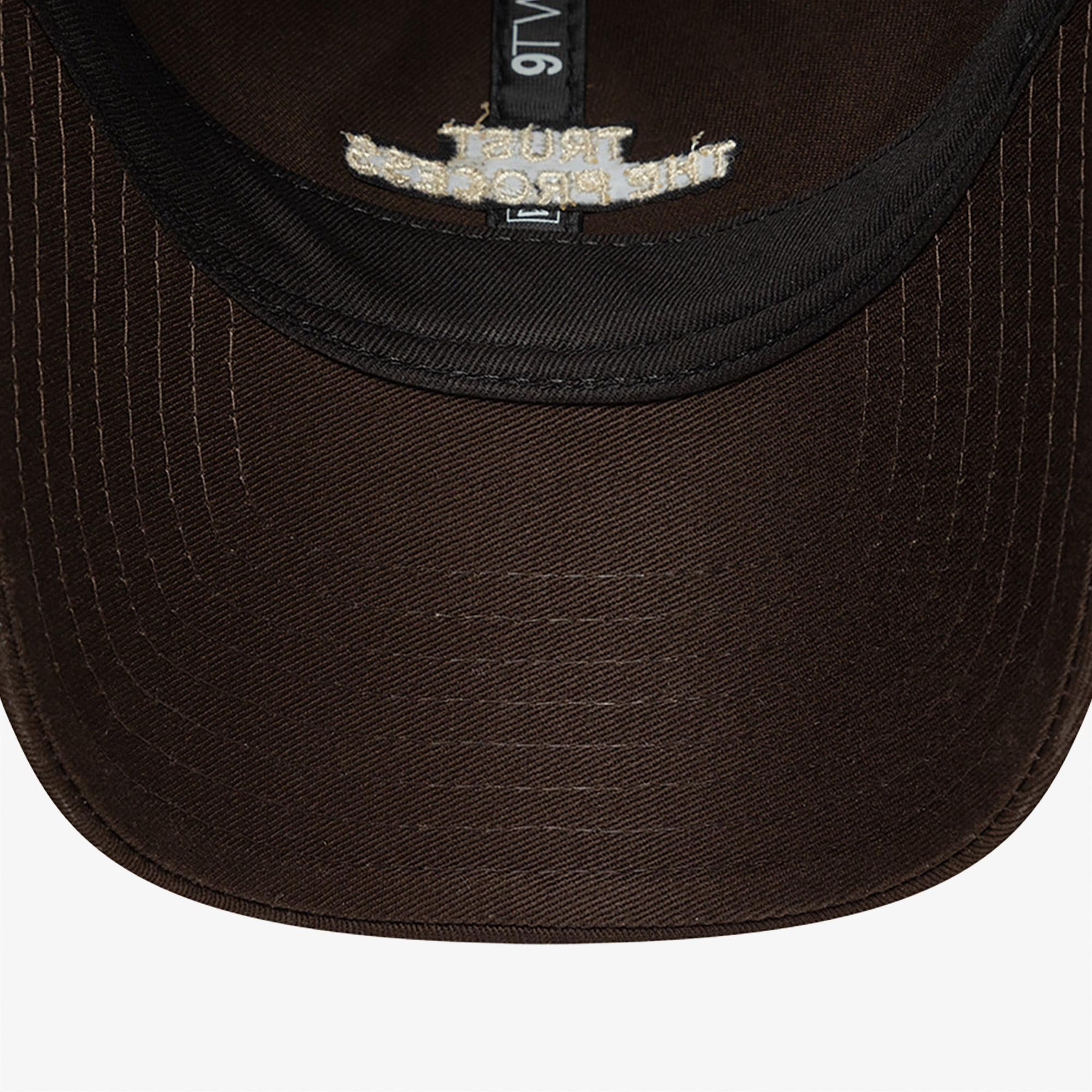 New Era Trust The Process Slogan 9Twenty Unisex Kahverengi Şapka