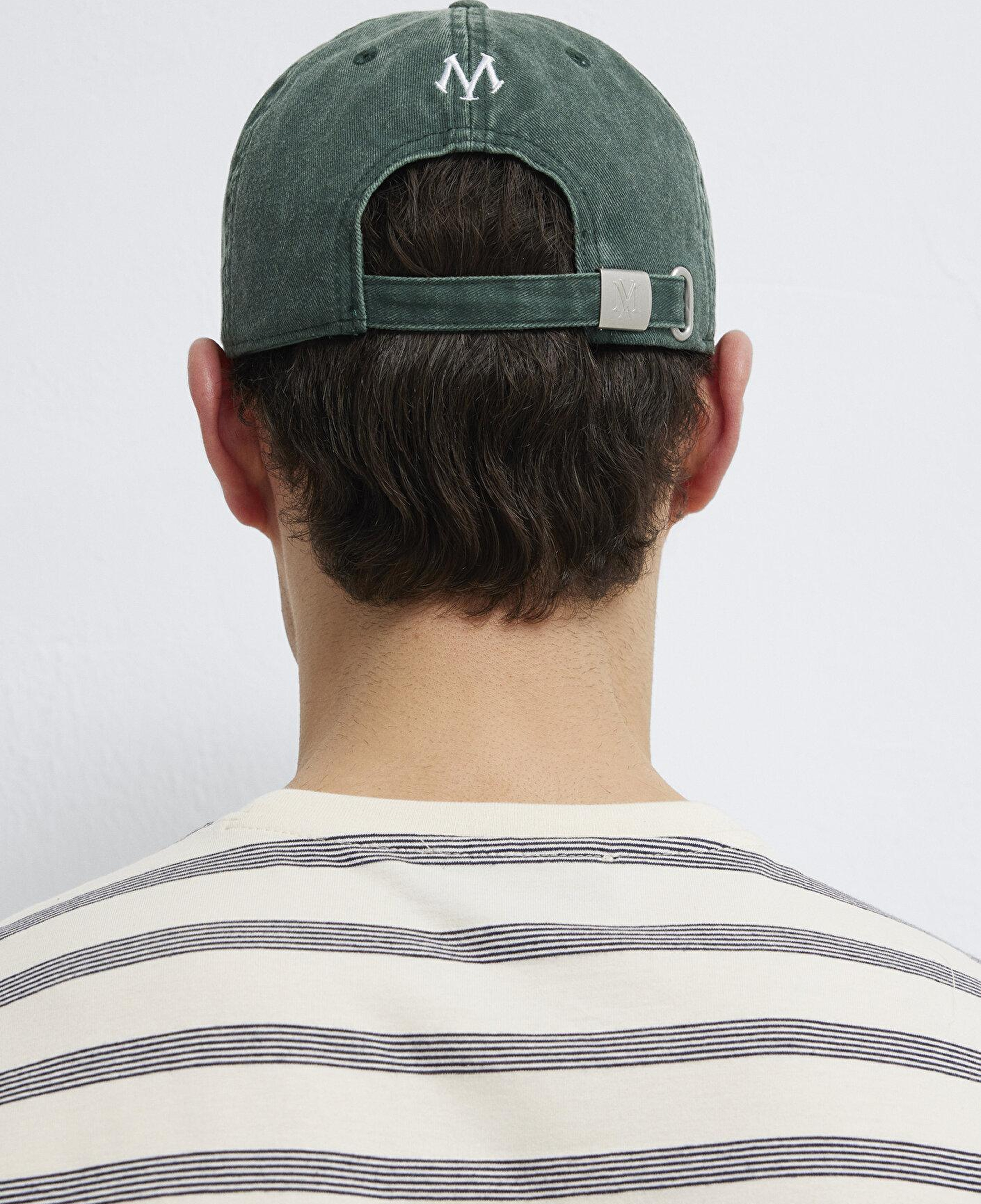 Mavi Nakışlı Yeşil Şapka 0911884-30695