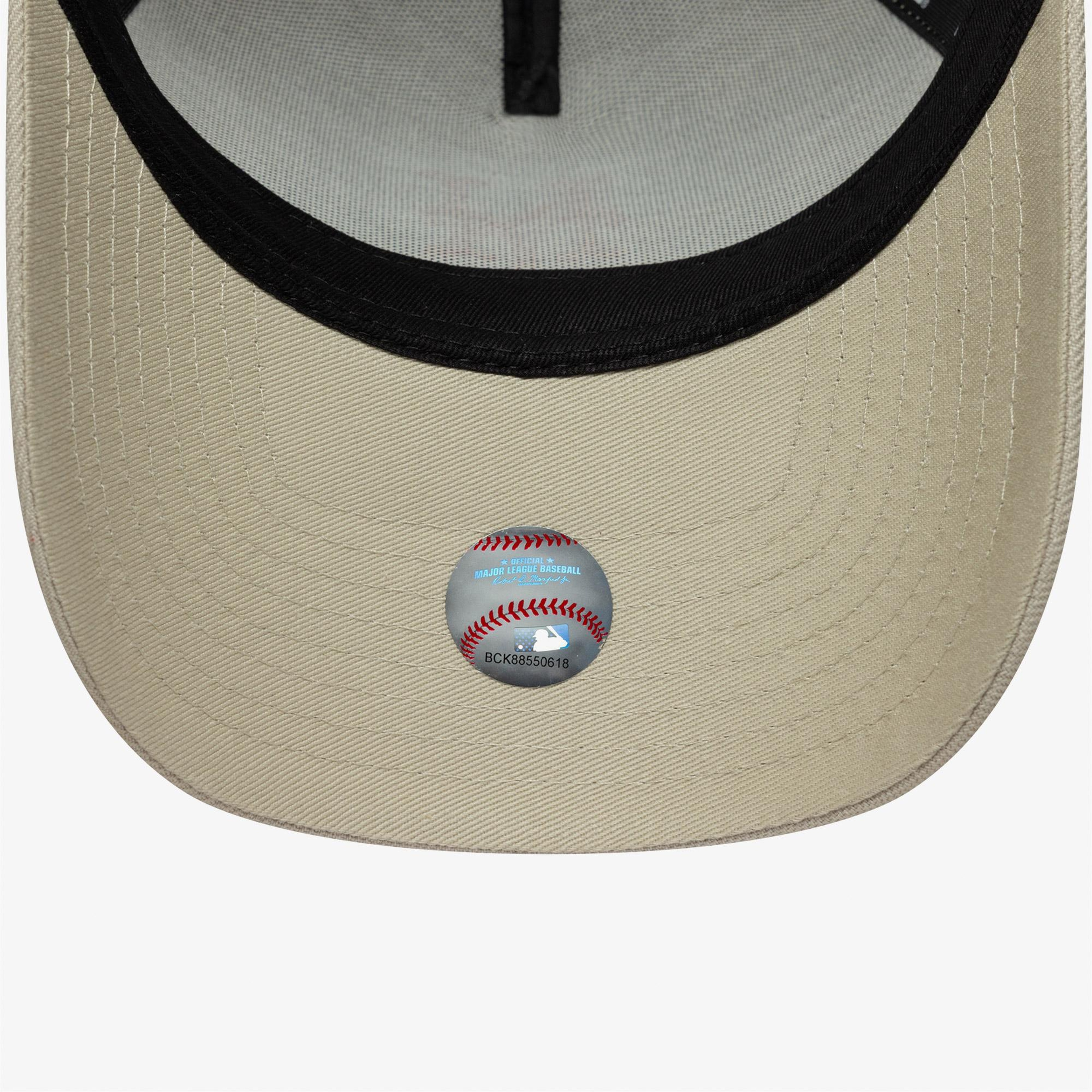 New Era Outline Script Eframe Unisex Bej Şapka