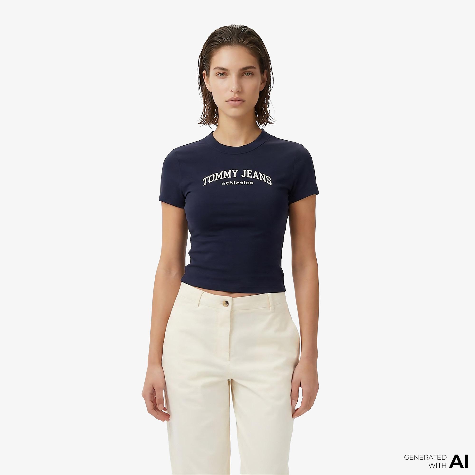 Tommy Hilfiger Varsity Kadın Lacivert T-Shirt