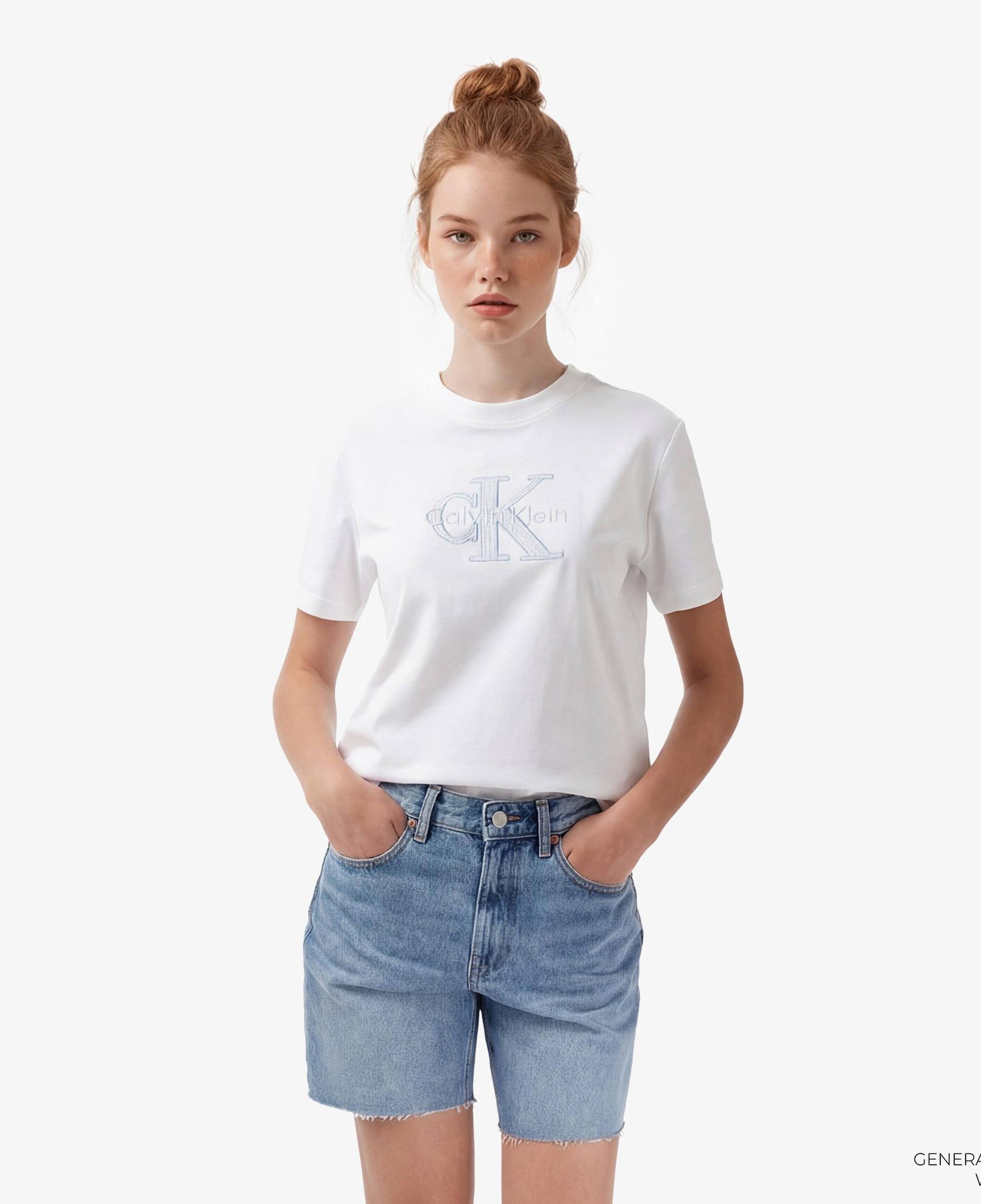 Calvin Klein Hero Classic Monologo Kadın Beyaz T-Shirt