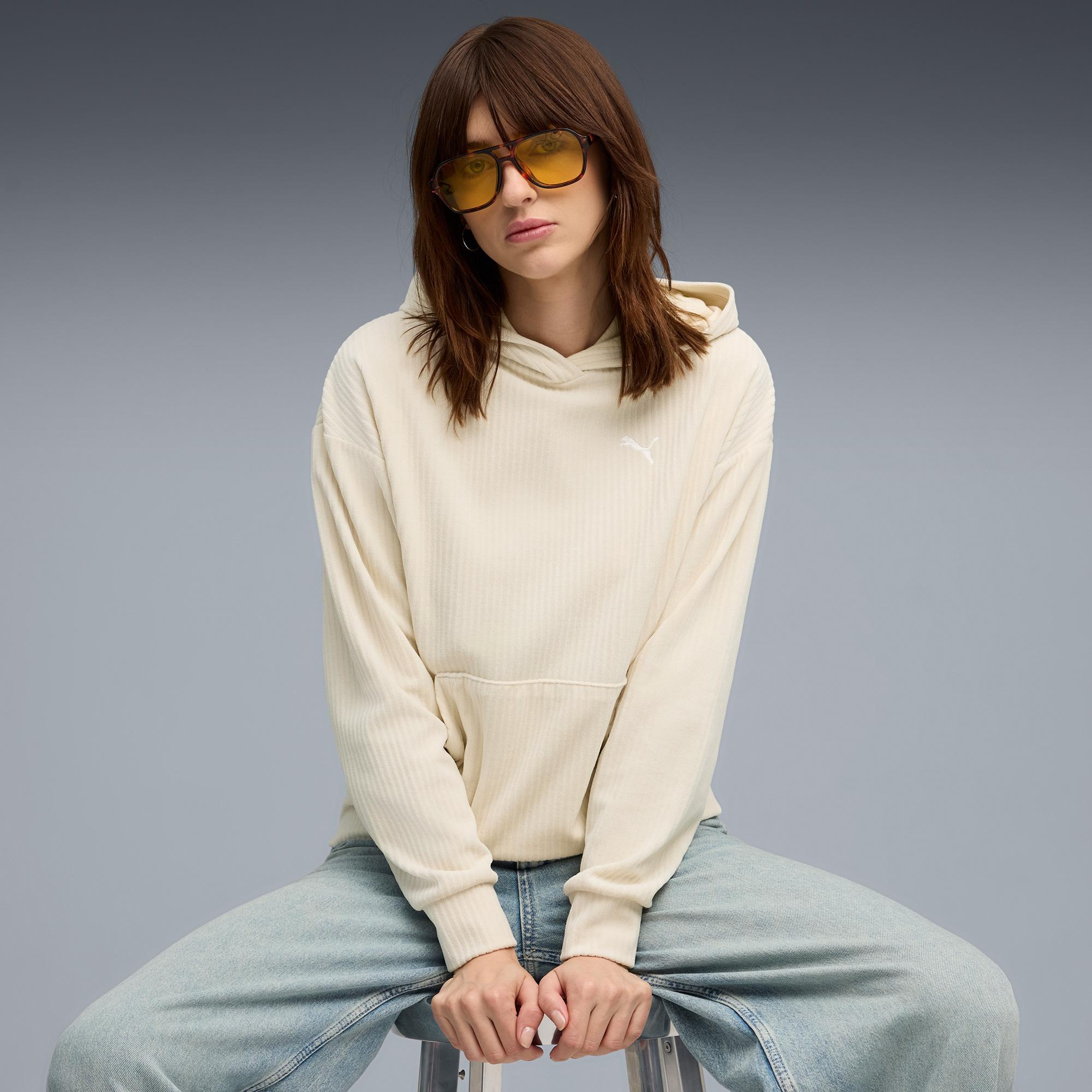 Puma Essentials Elevated Velour  Kadın Krem Sweatshirt