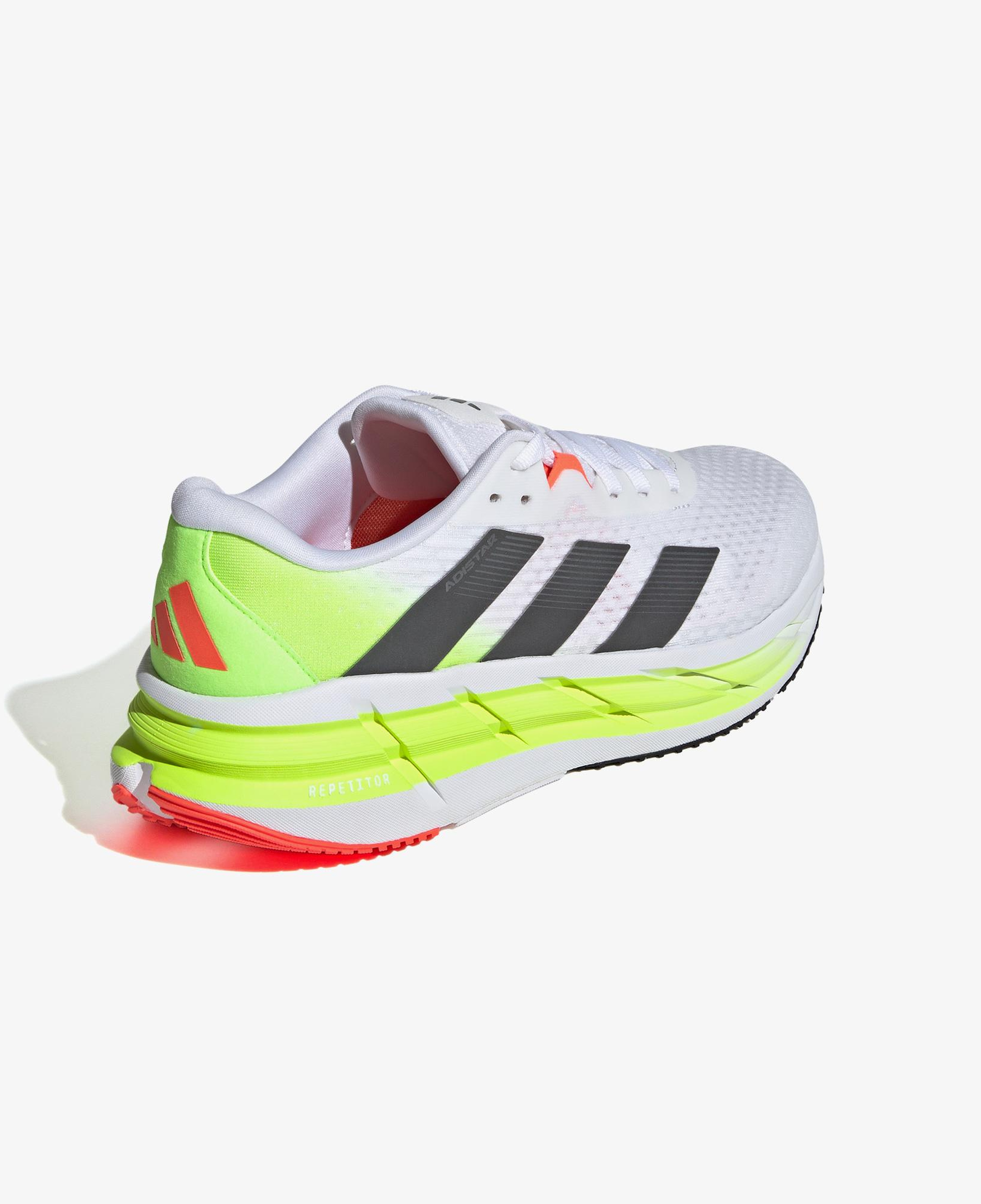 adidas Adistar 3 Erkek Beyaz Koşu Ayakkabısı