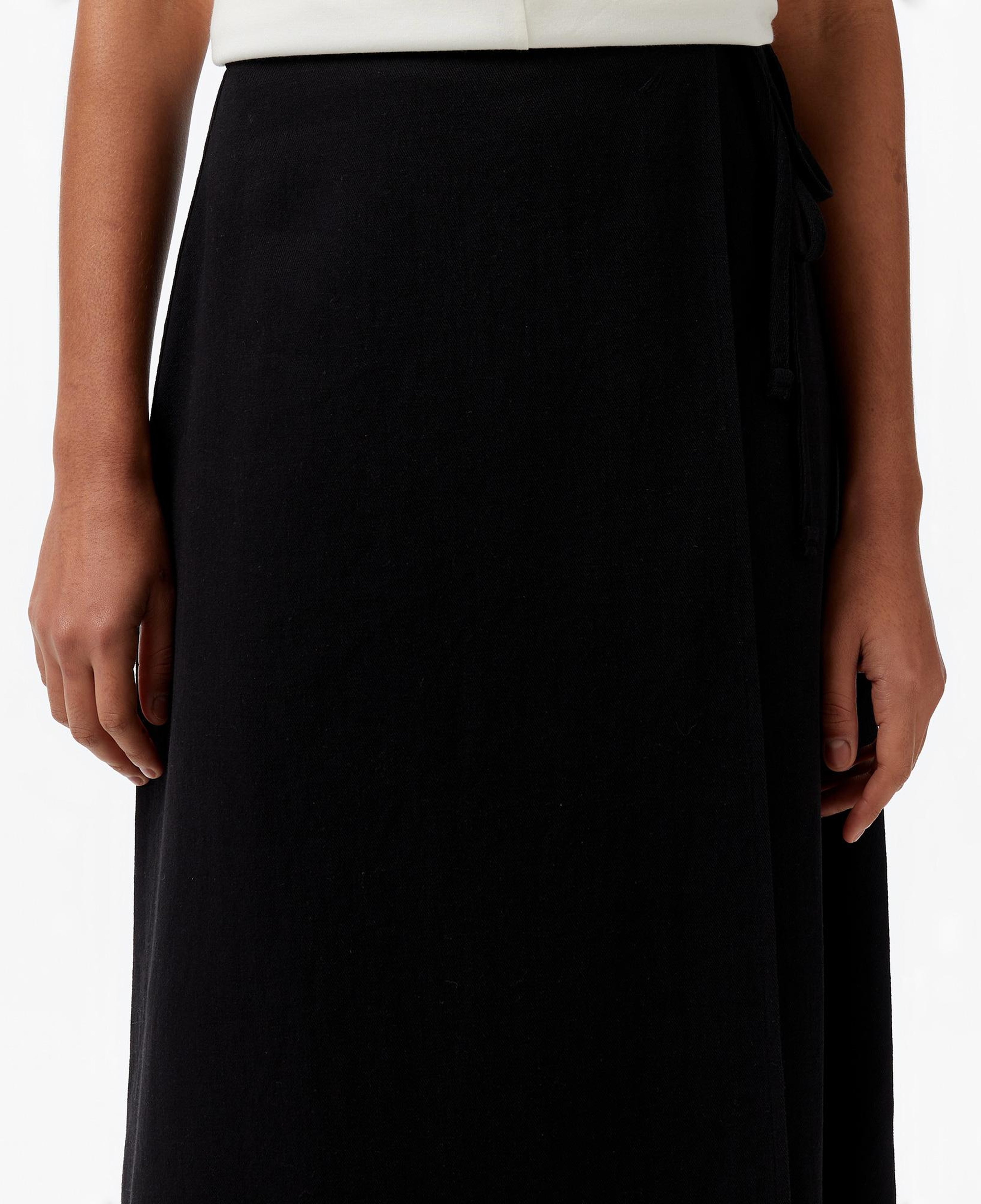 Nautica Kadın Siyah Regular Fit Keten Karışımlı Etek