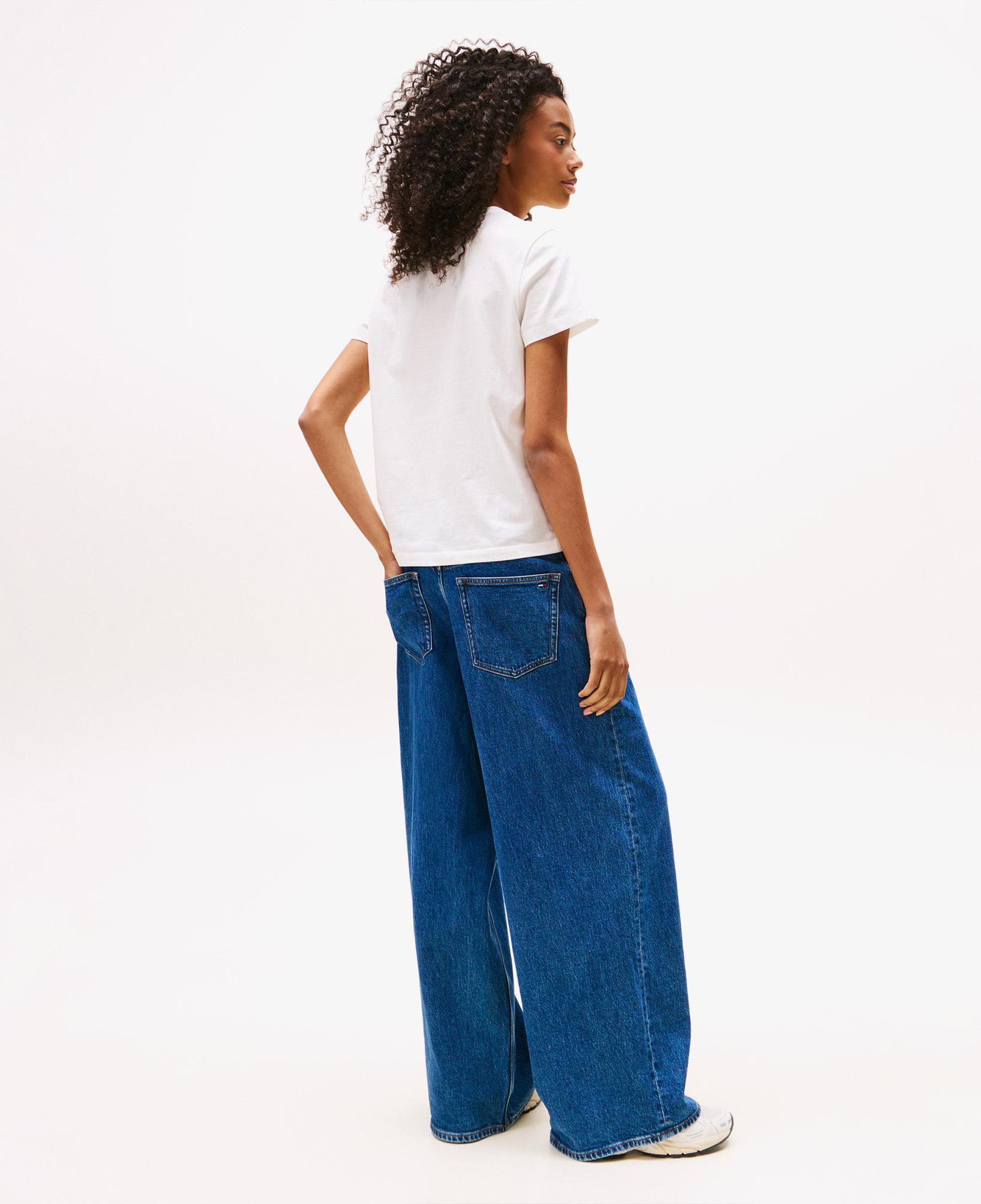 Tommy Jeans Regular Varsity Kadın Beyaz T-Shirt