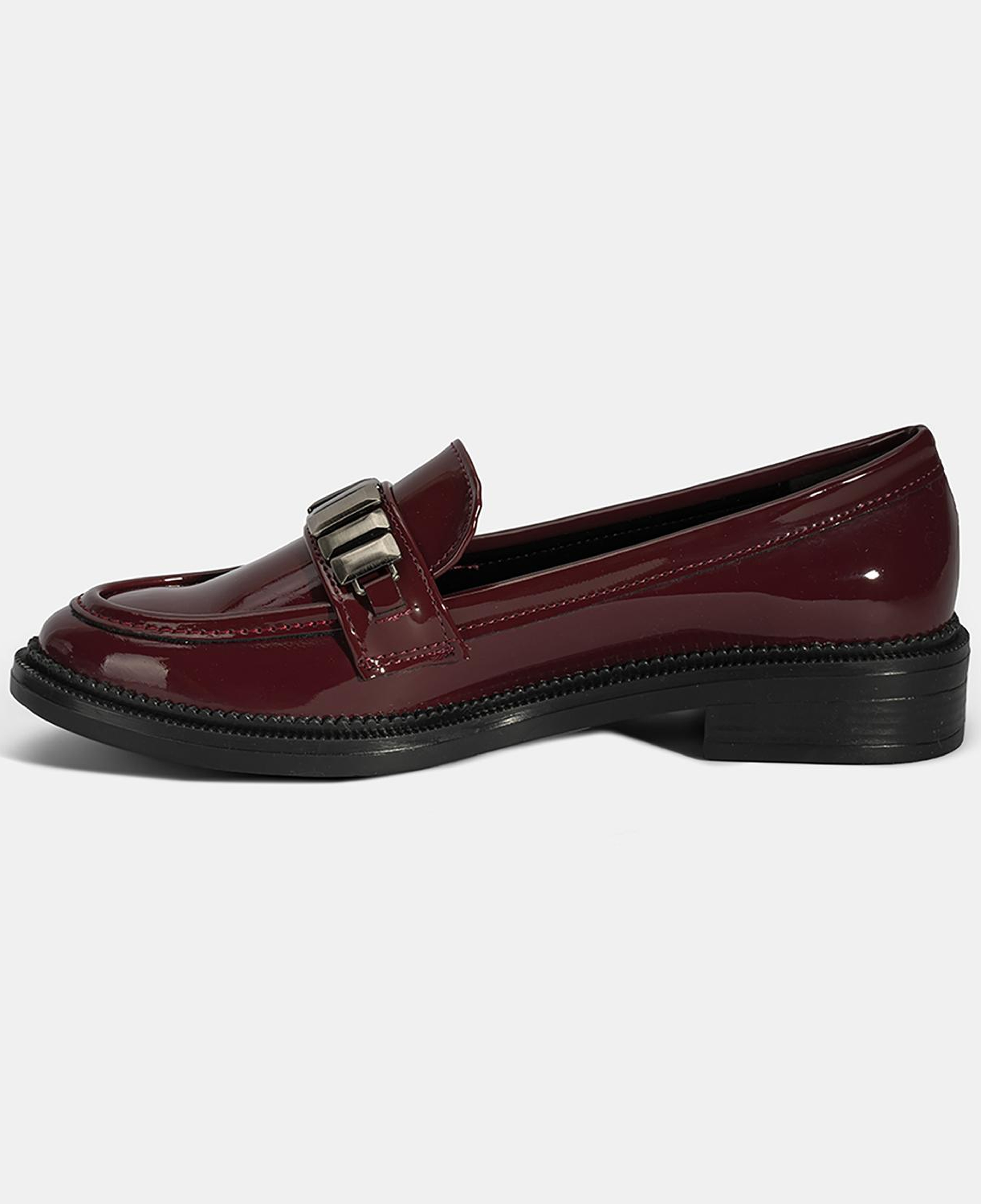Kadın Bordo Metal Aksesuarlı Loafer