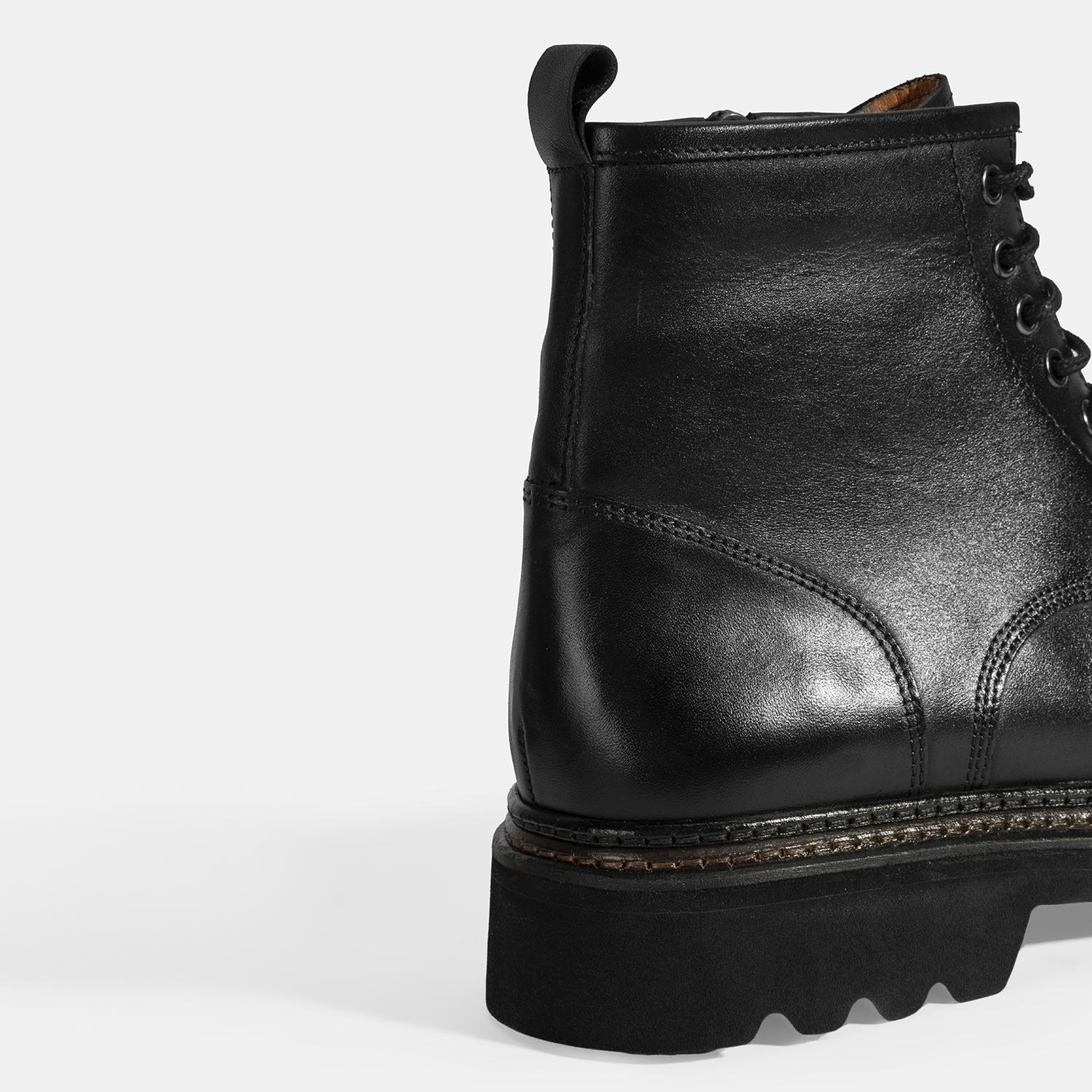 Erkek Siyah Bağcıklı Deri Postal Bot