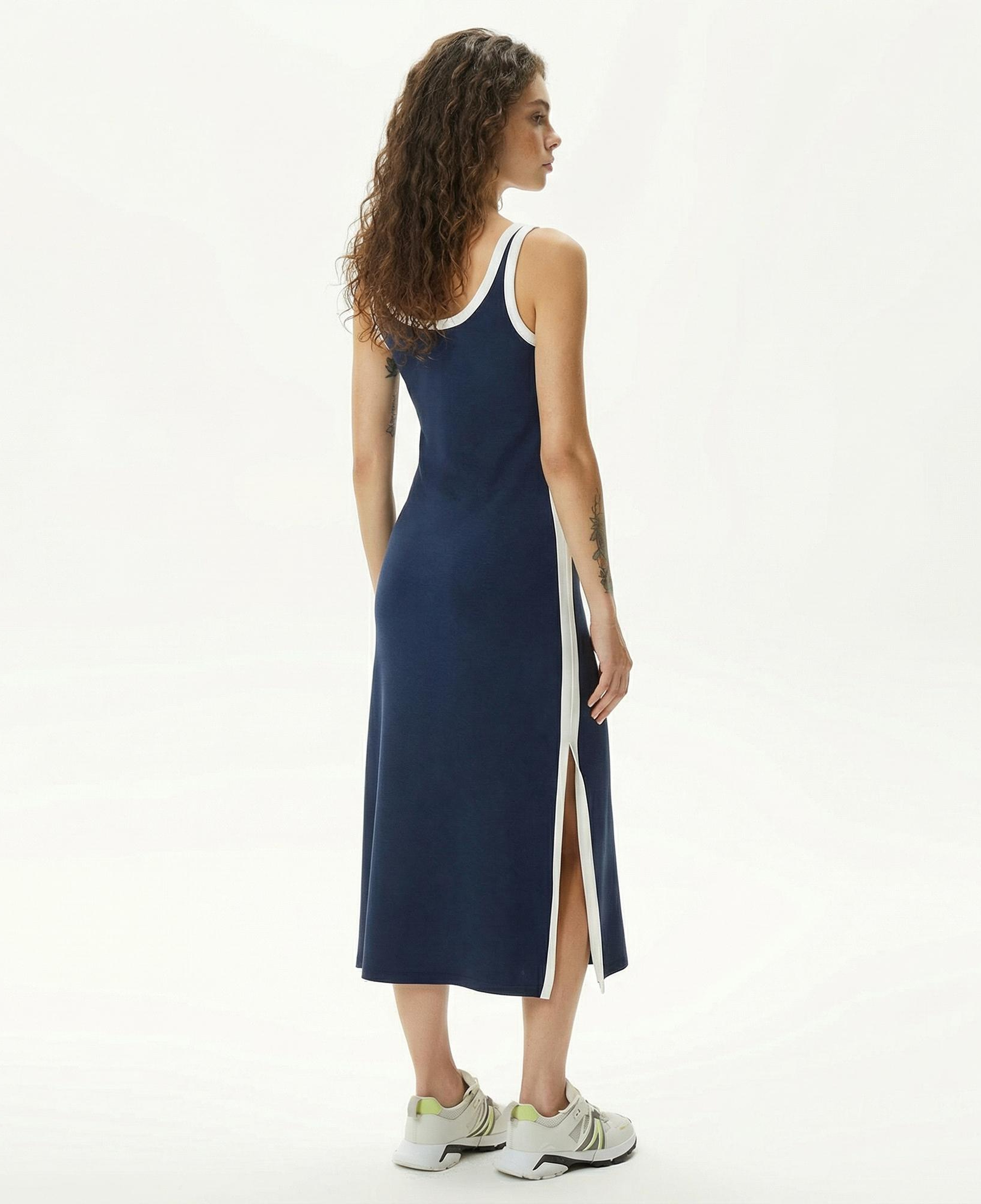 Lacoste Kadın Slim Fit Kolsuz Bisiklet Yaka Renk Bloklu Lacivert Elbise