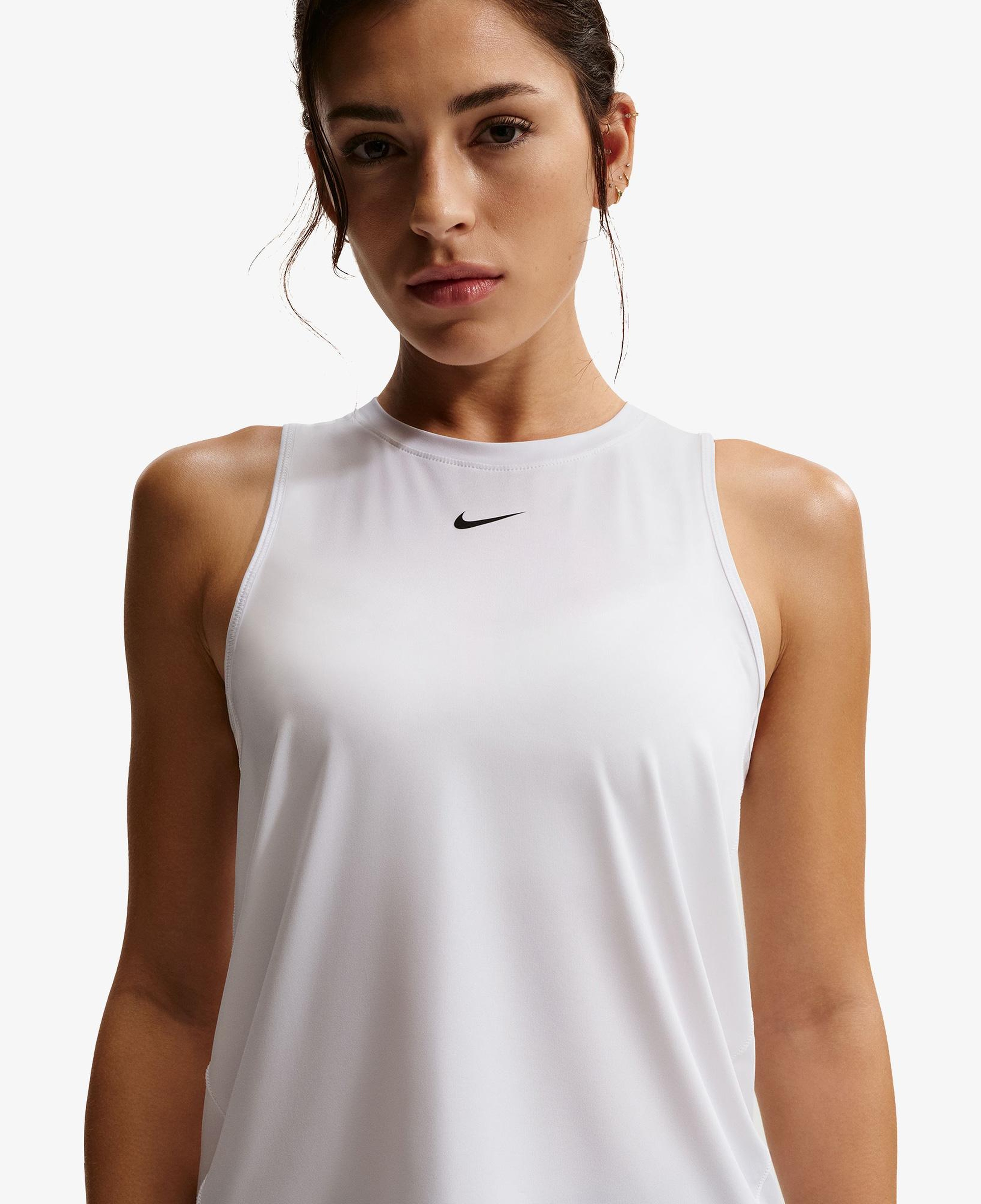 Nike One Classic Dri-Fit Kadın Beyaz Kolsuz T-Shirt
