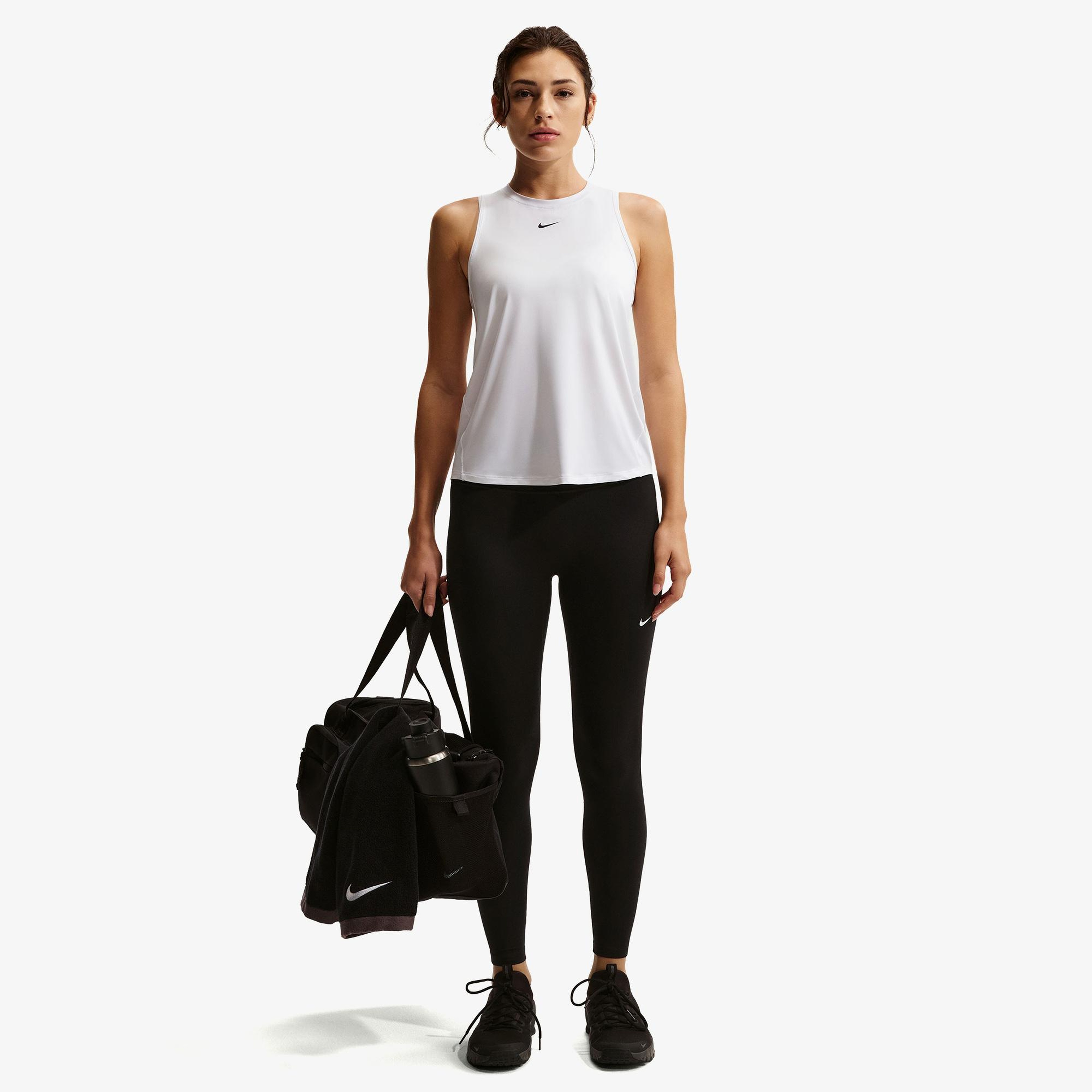 Nike One Classic Dri-Fit Kadın Beyaz Kolsuz T-Shirt