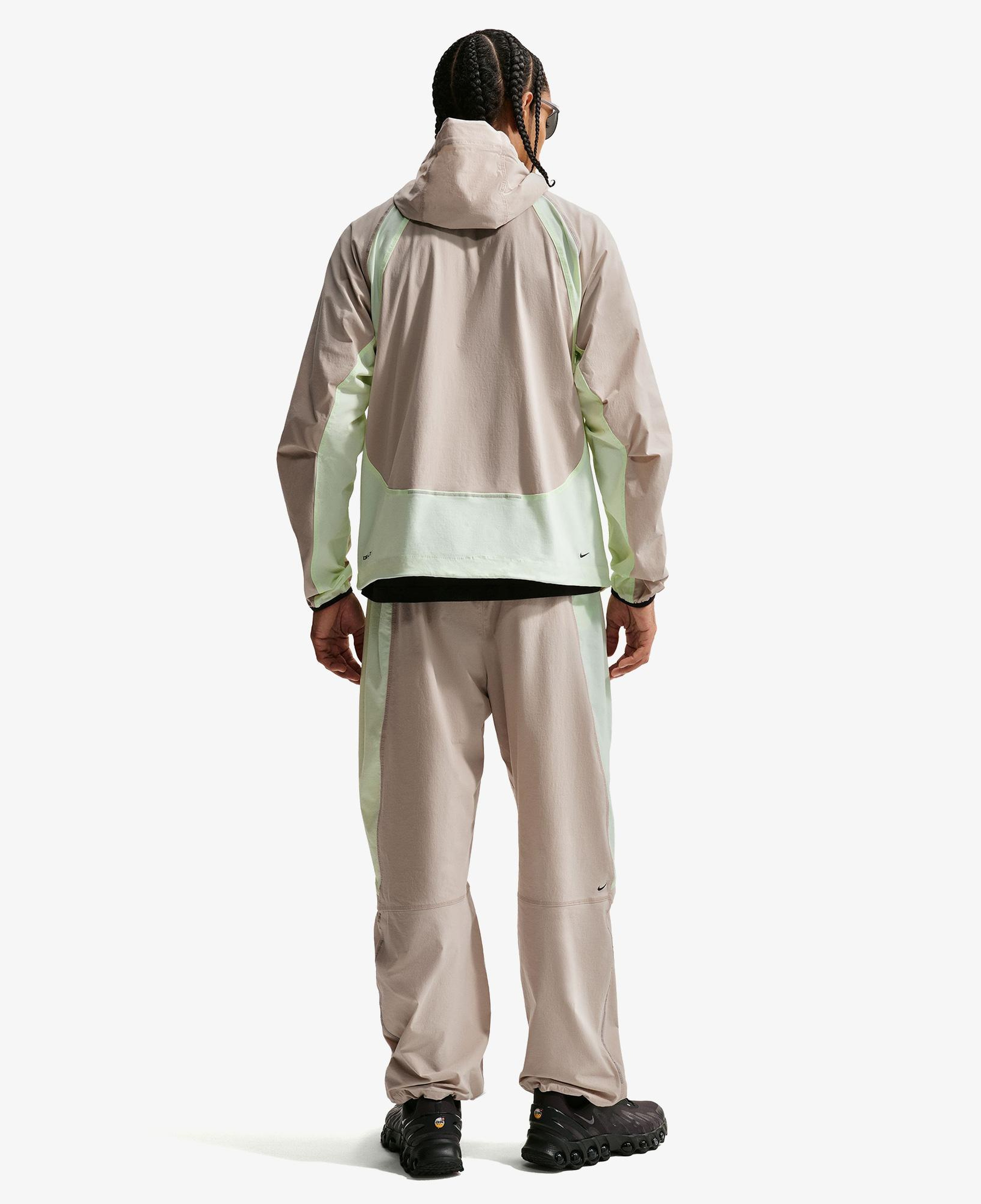 Nike Dri-Fit Tech Erkek Bej Ceket