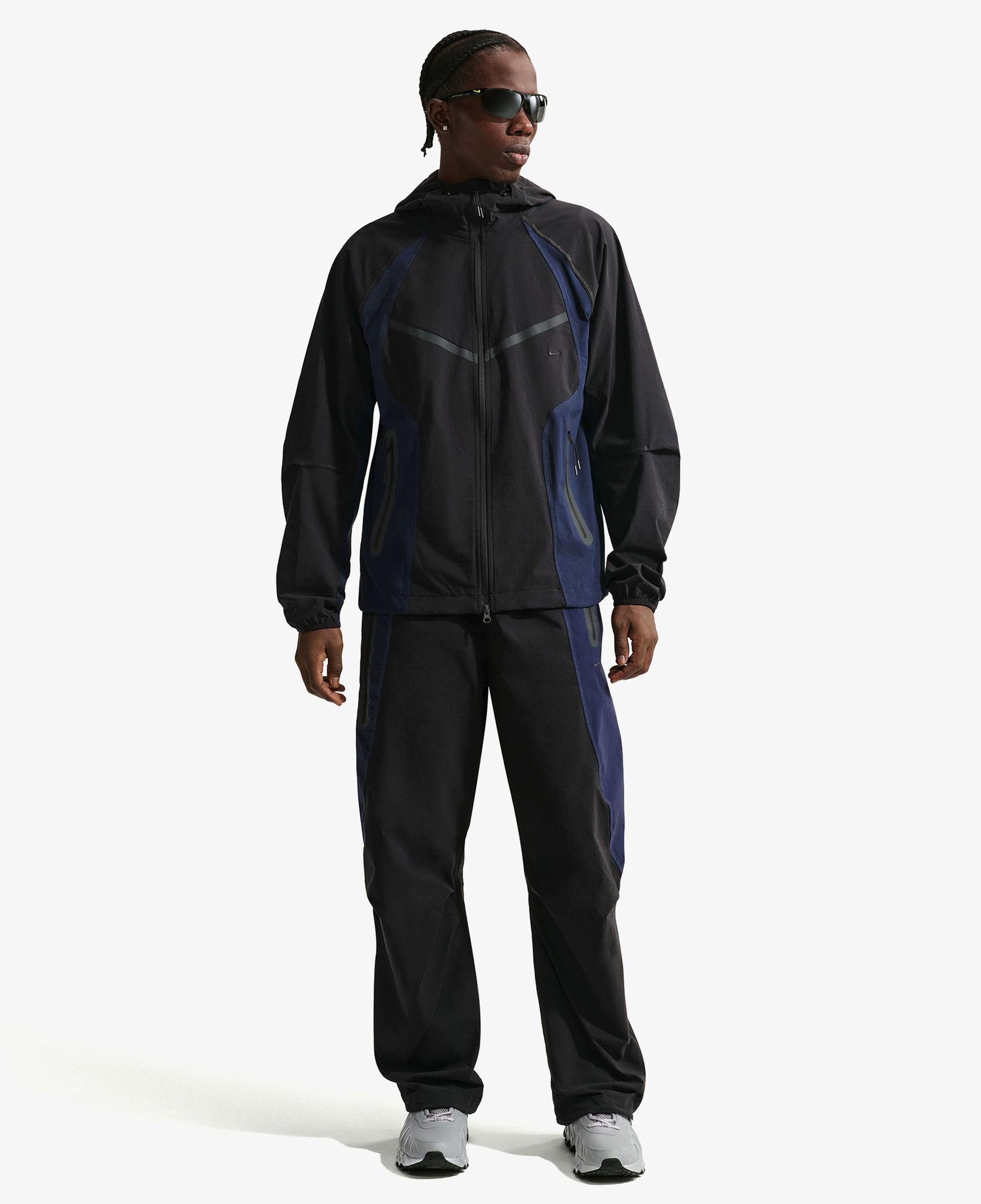 Nike Dri-Fit Tech Erkek Siyah Ceket