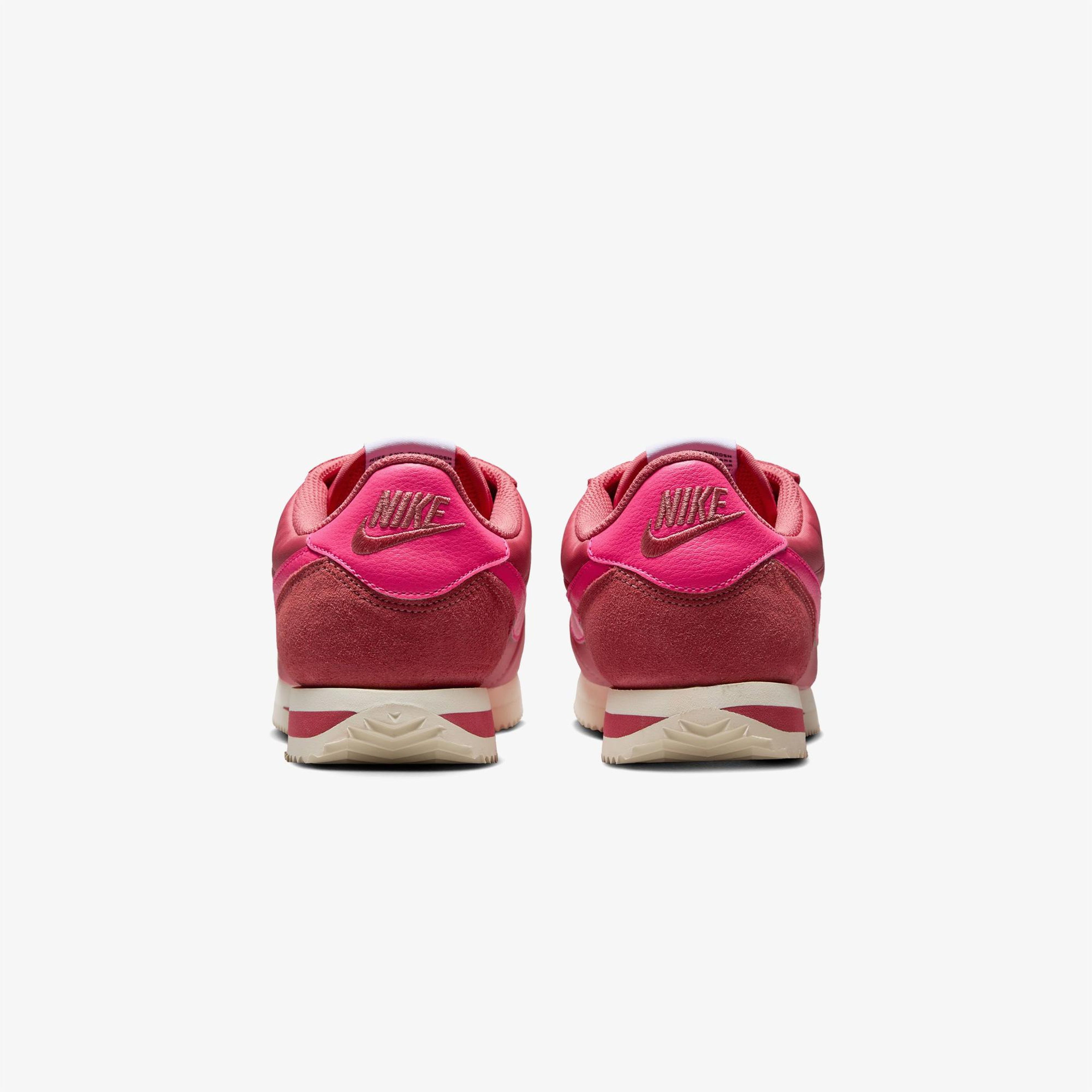 Nike Cortez Kadın Pembe Spor Ayakkabı