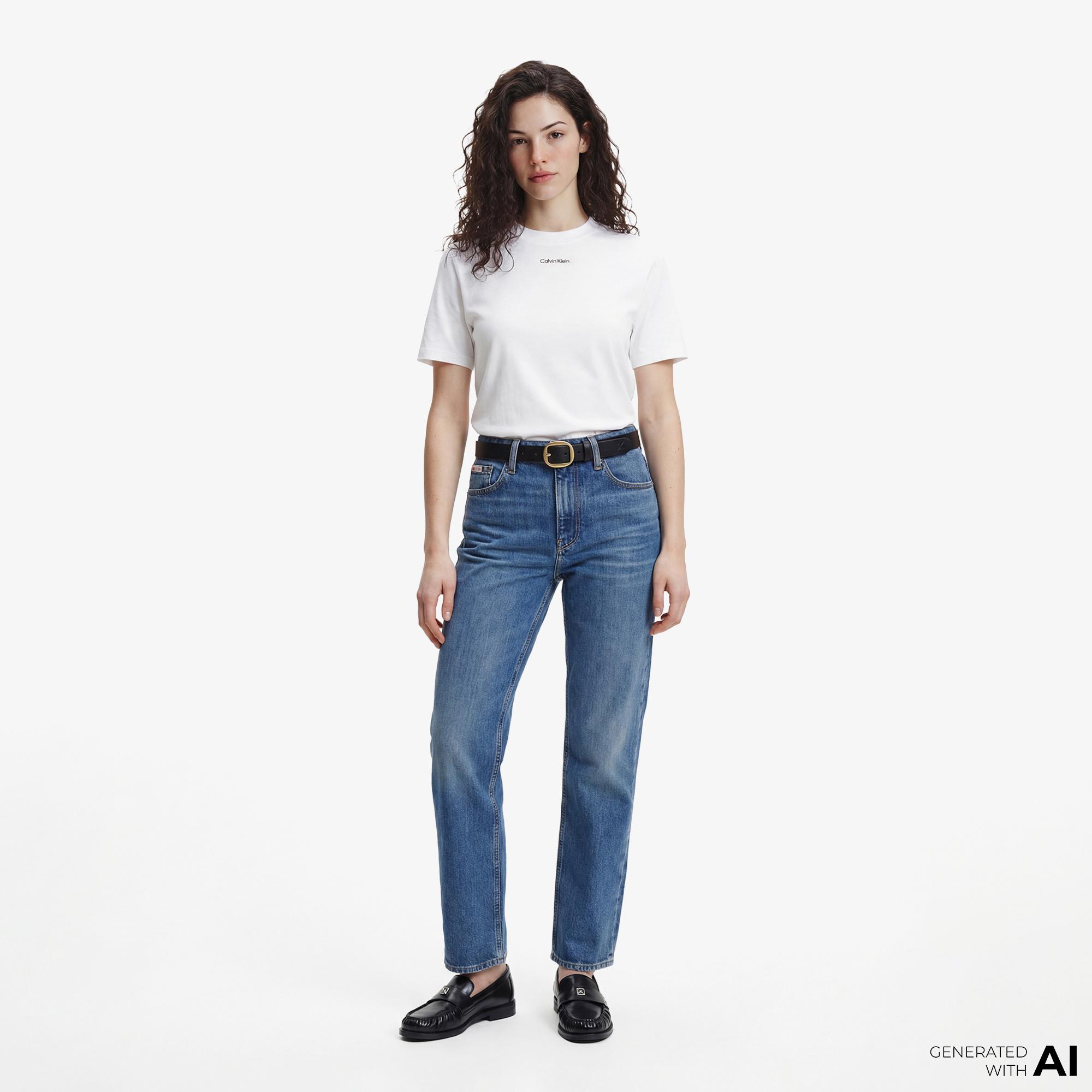 Calvin Klein 20S Classic Logo Kadın Beyaz T-Shirt