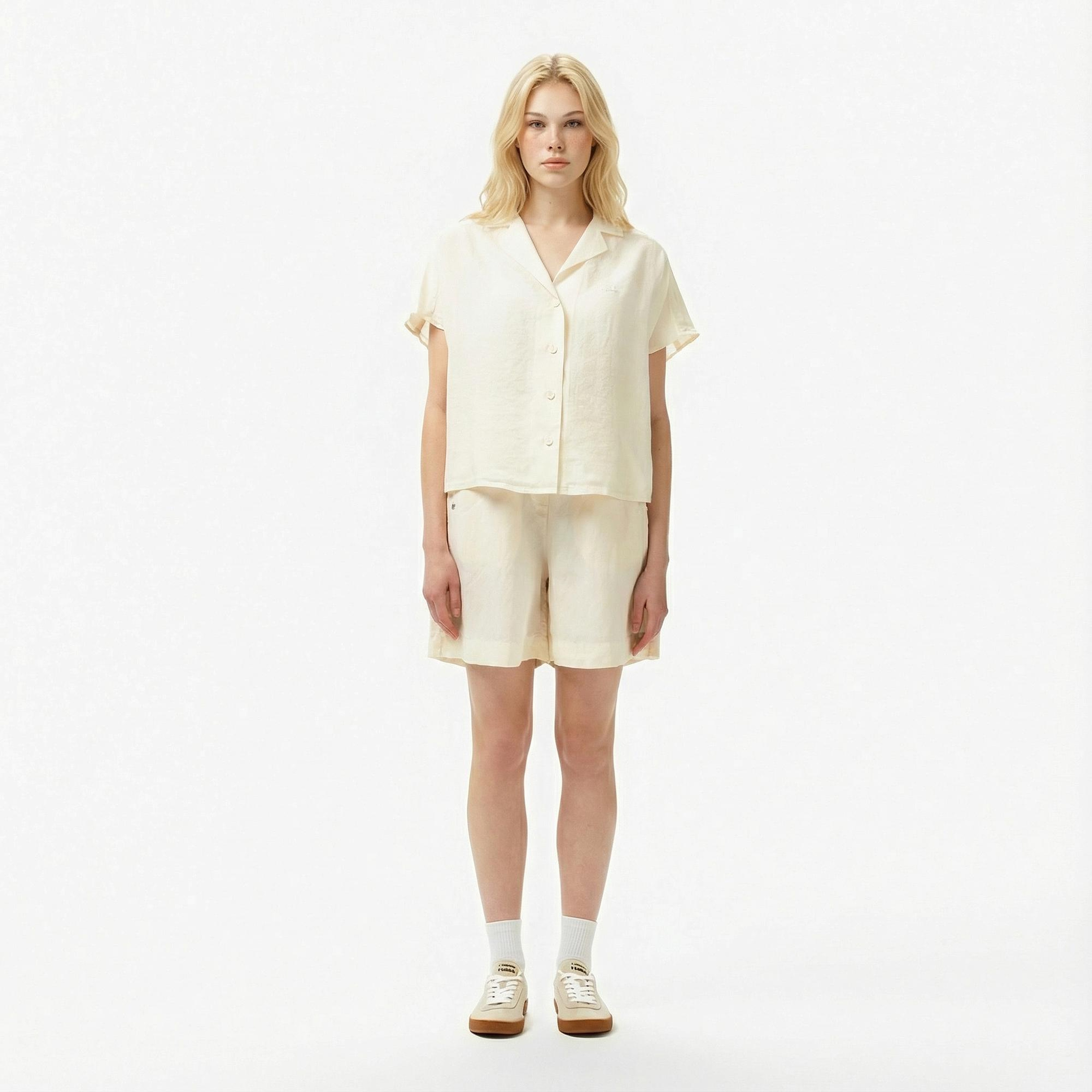 Lacoste Kadın Regular Fit Kısa Kollu Keten Beyaz Gömlek