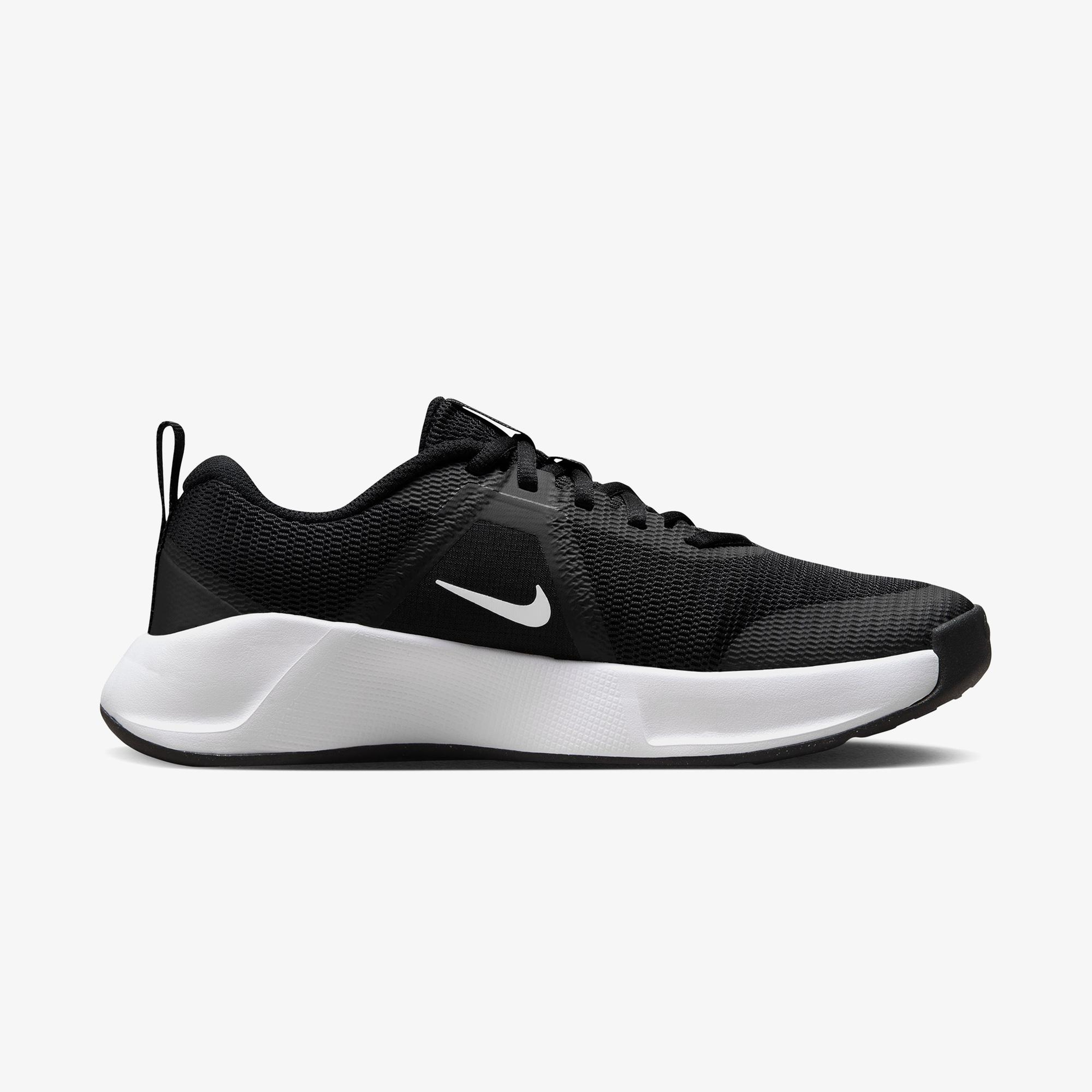 Nike MC Trainer 3 Kadın Siyah Spor Ayakkabı