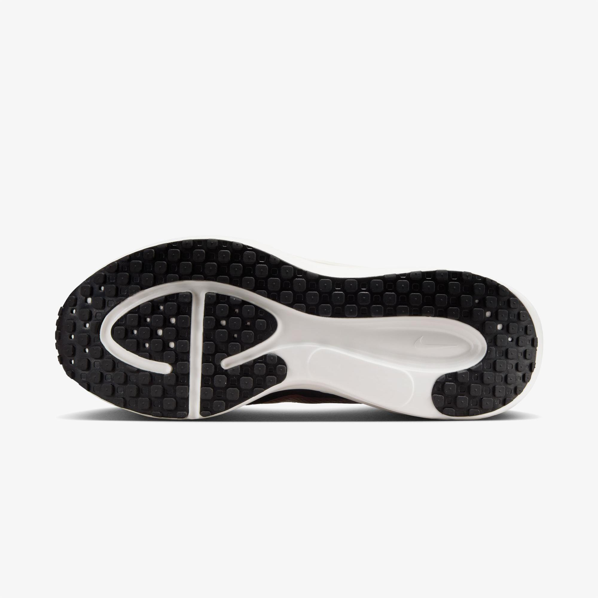 Nike Gri Nike Revolution 8