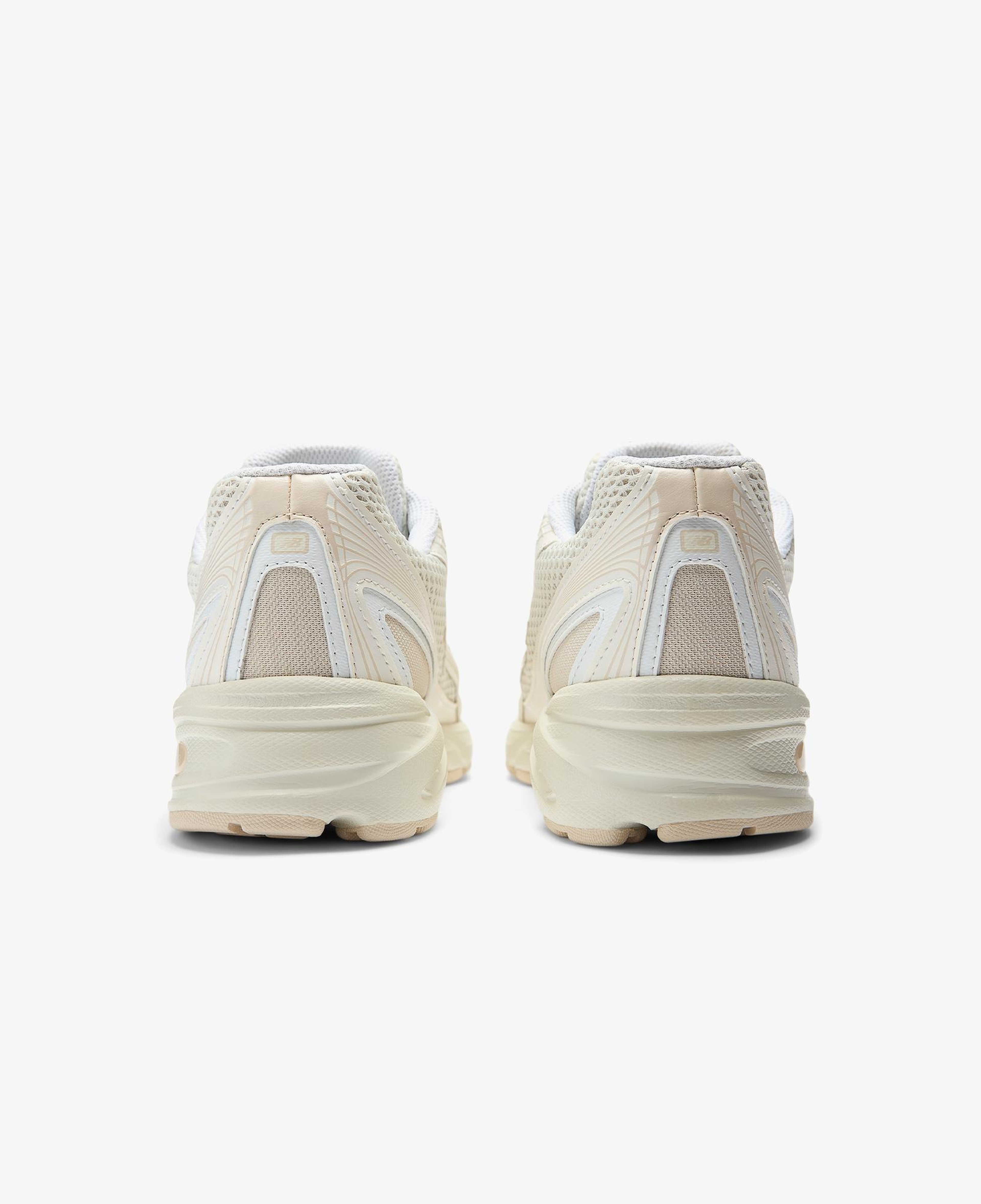 New Balance 740 Unisex Bej Spor Ayakkabı