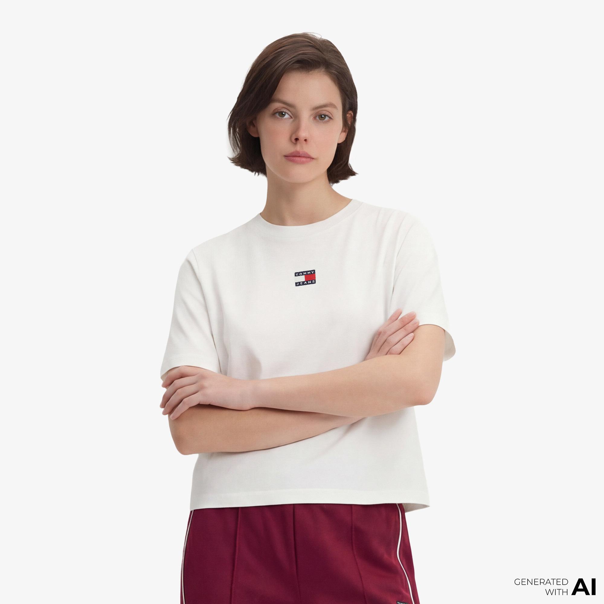Tommy Hilfiger Badge Kadın Beyaz T-Shirt