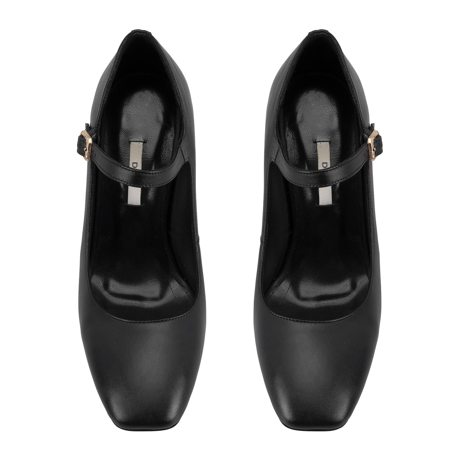 Kadın Siyah Klasik Topuklu Deri Ayakkabı