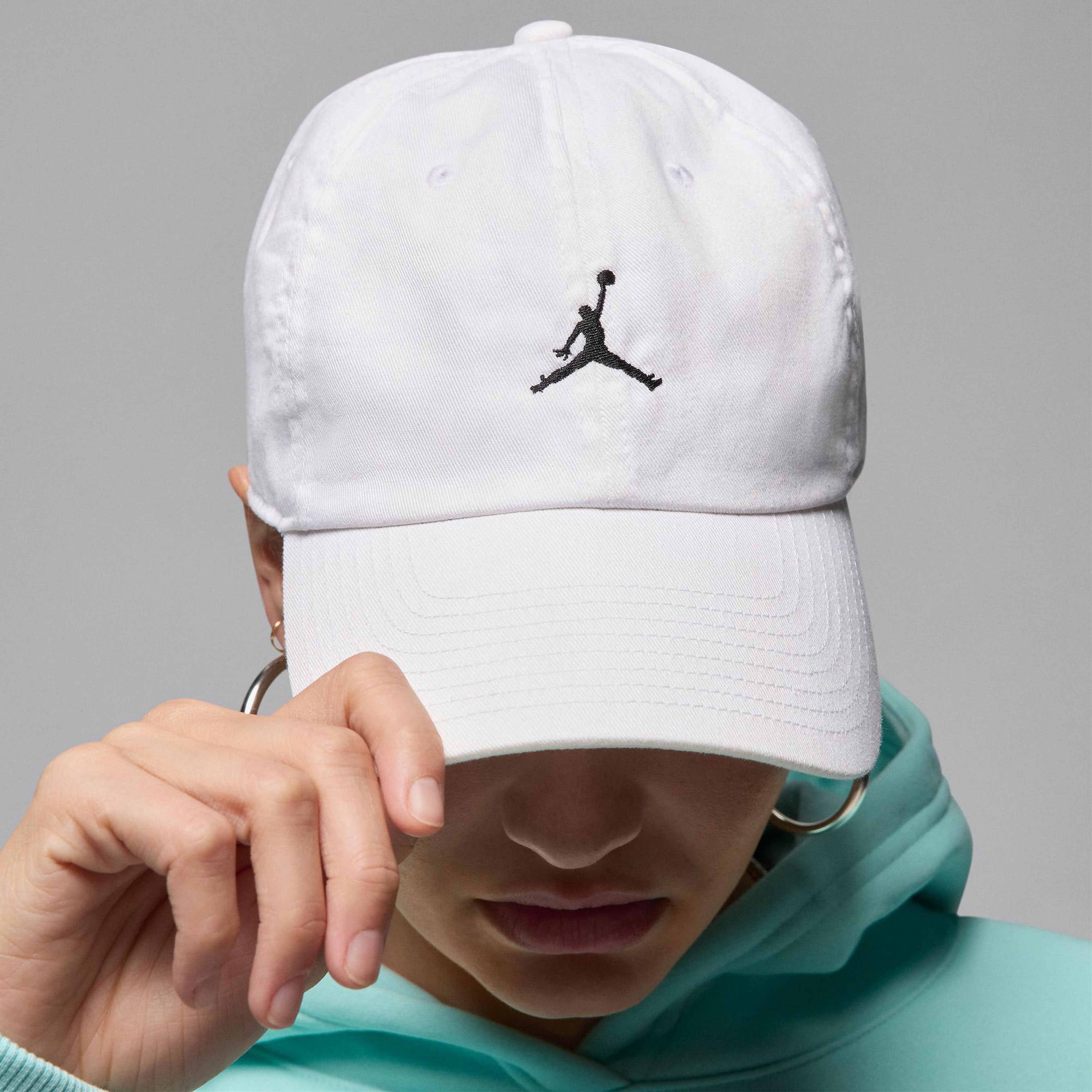 Jordan Club Swoosh Unisex Beyaz Şapka