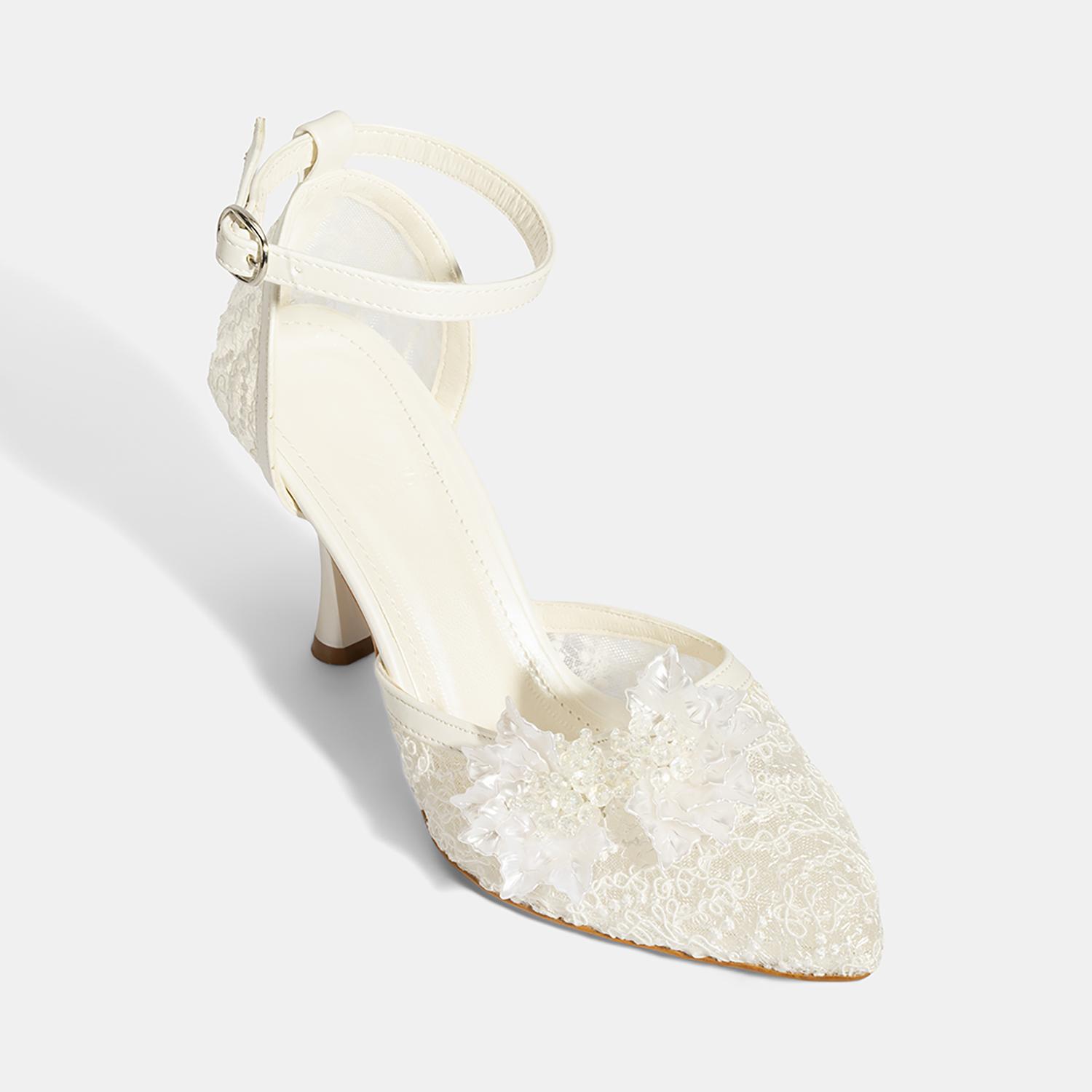 Kadın Beyaz Dantel Detaylı Taşlı Topuklu Gelin Ayakkabısı