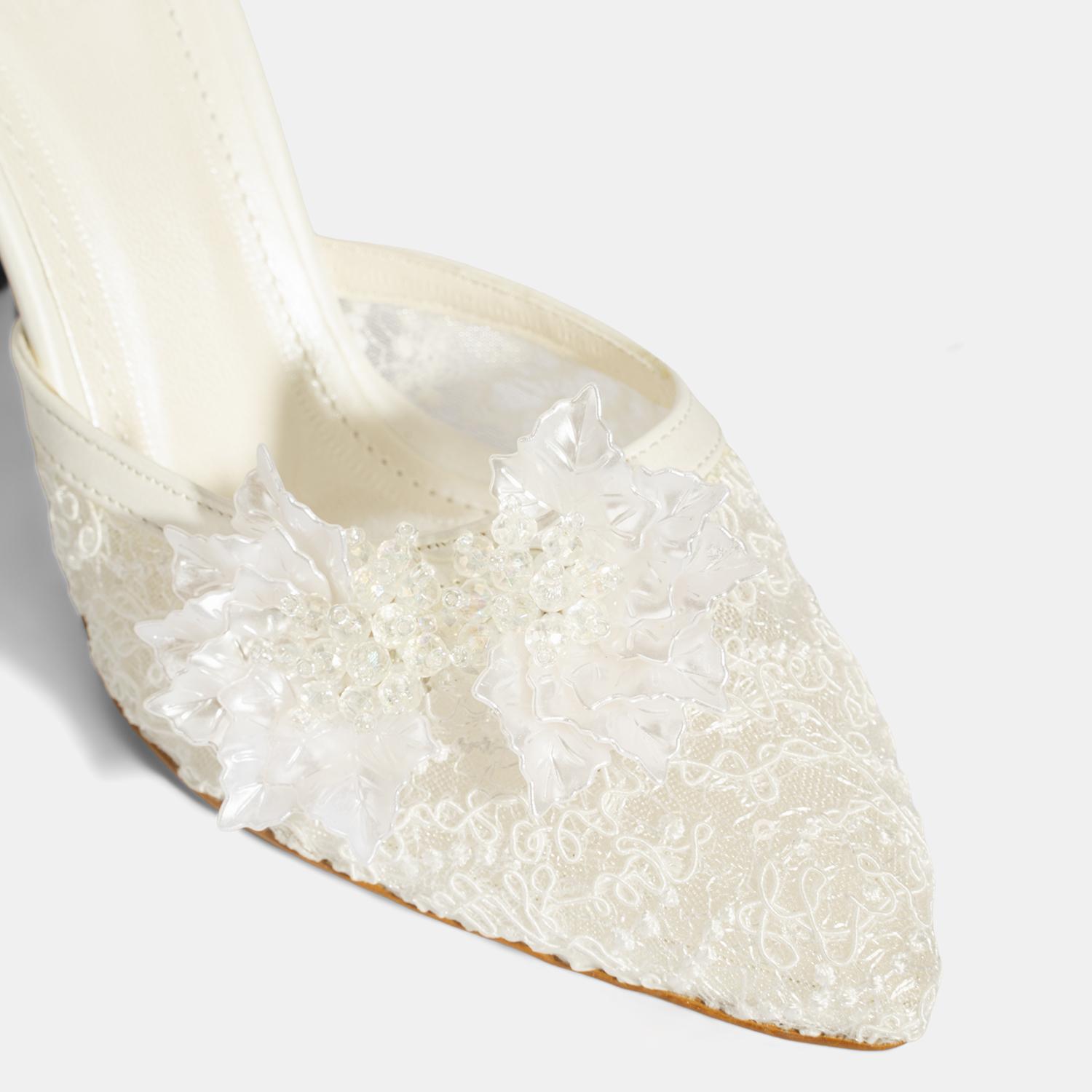 Kadın Beyaz Dantel Detaylı Taşlı Topuklu Gelin Ayakkabısı