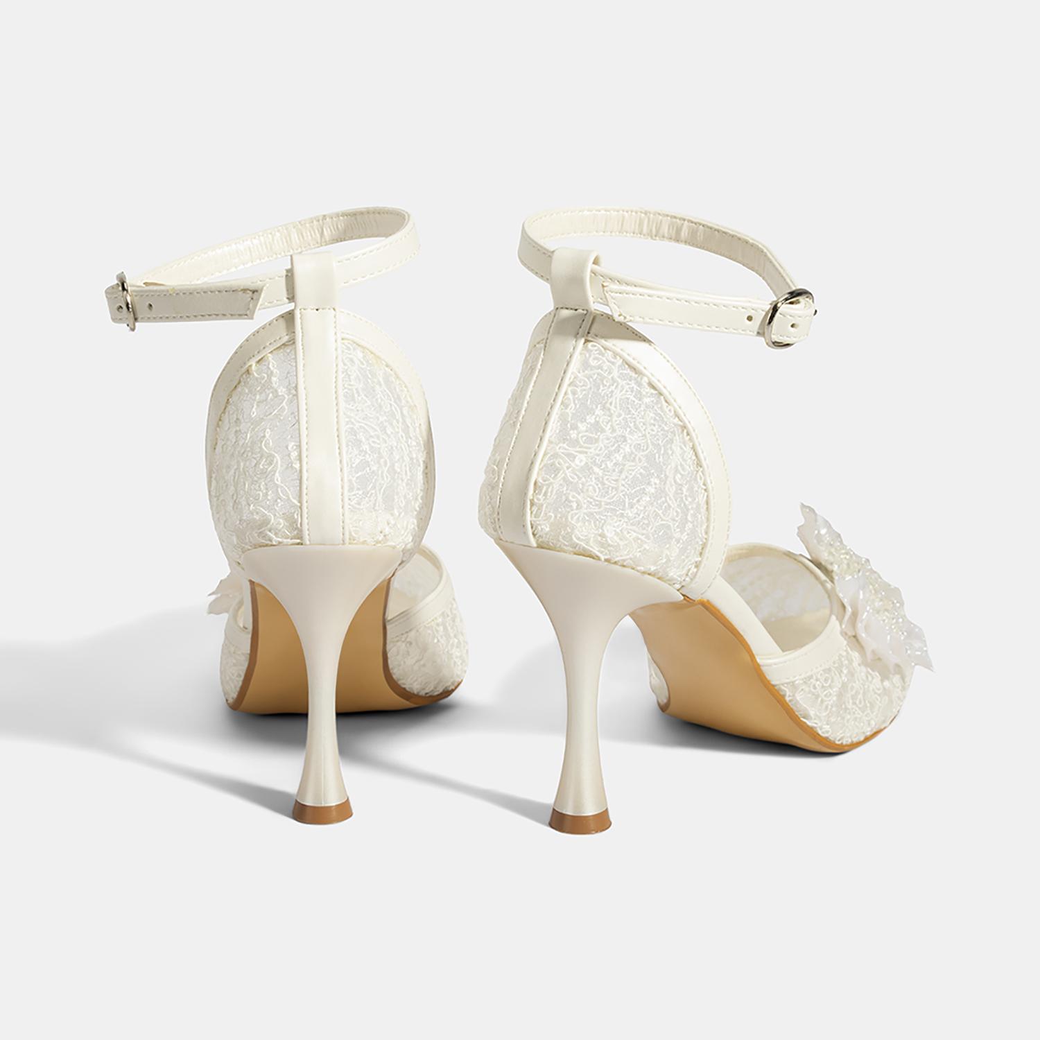 Kadın Beyaz Dantel Detaylı Taşlı Topuklu Gelin Ayakkabısı