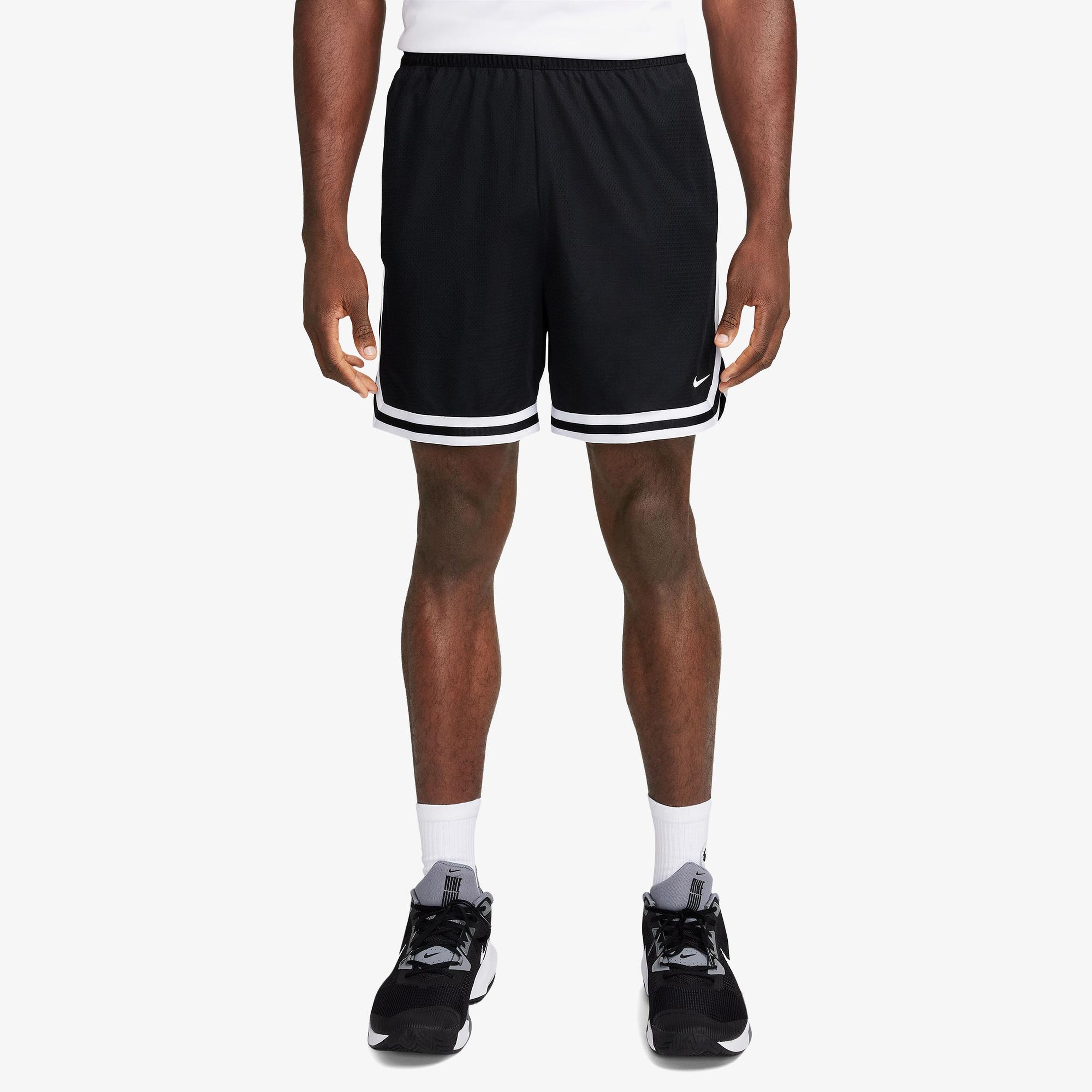 Nike Dri-Fit DNA 15 cm Erkek Siyah Şort