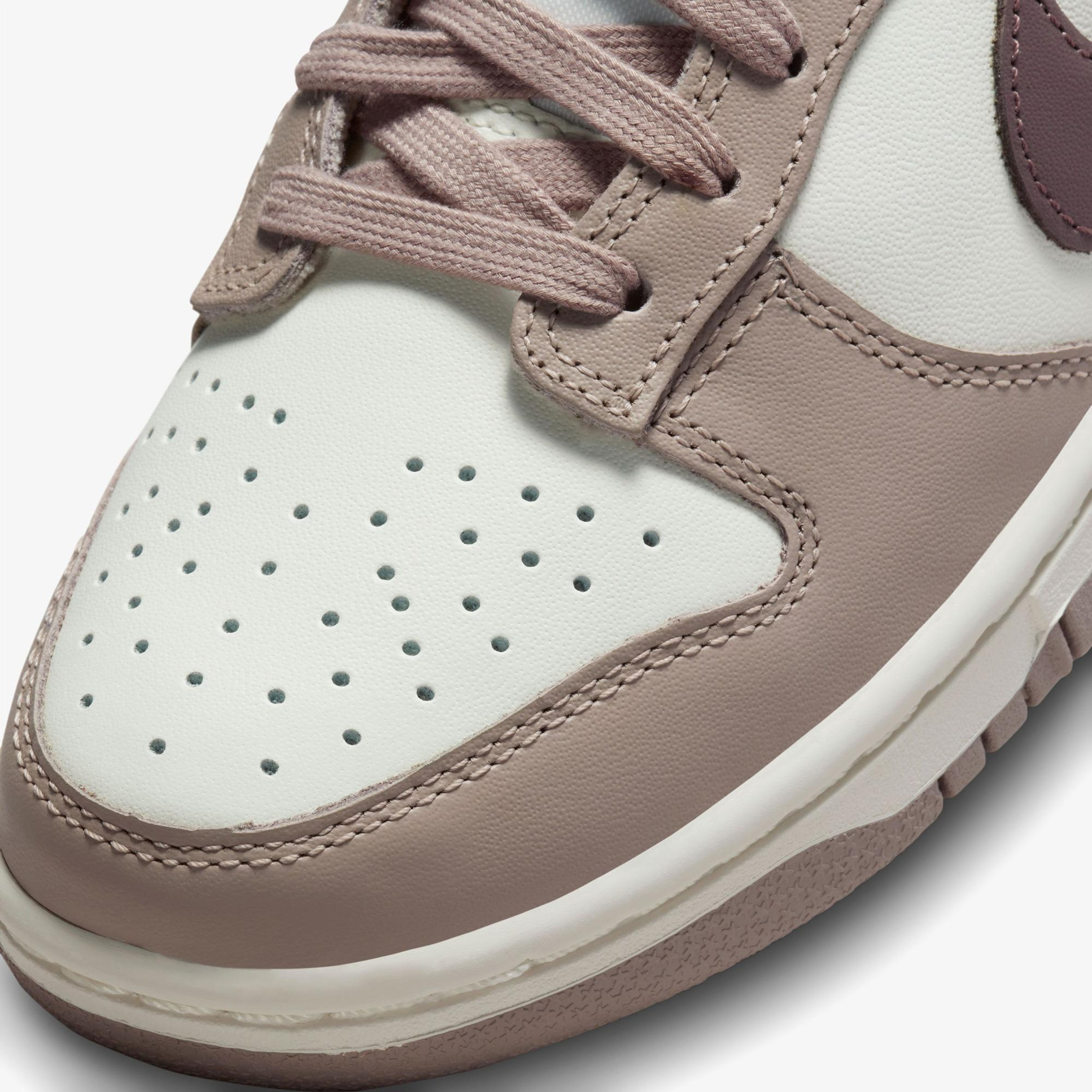 Nike Dunk Low Kadın Bej Spor Ayakkabı