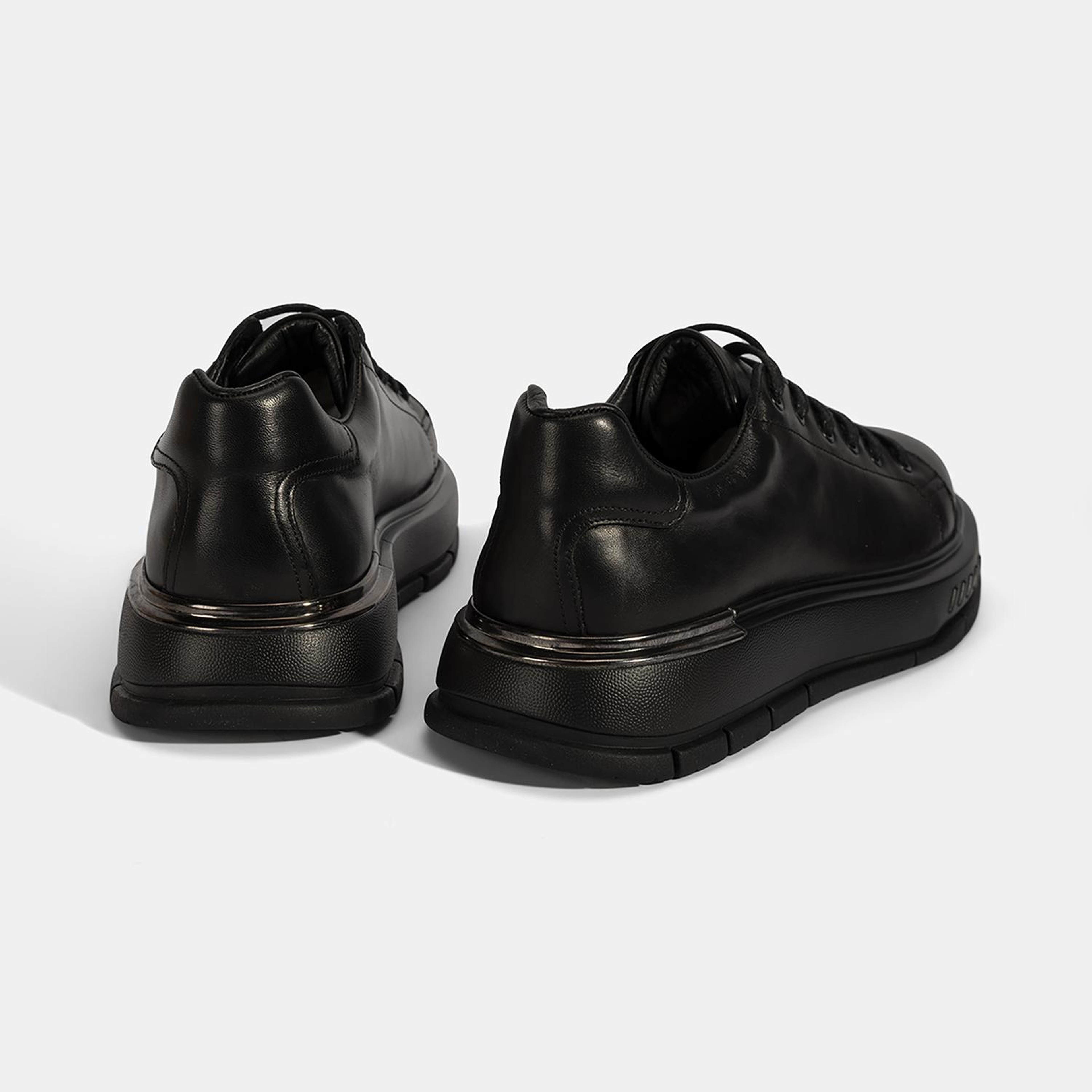 Erkek Siyah Bağcıklı Kalın Tabanlı Deri Ayakkabı