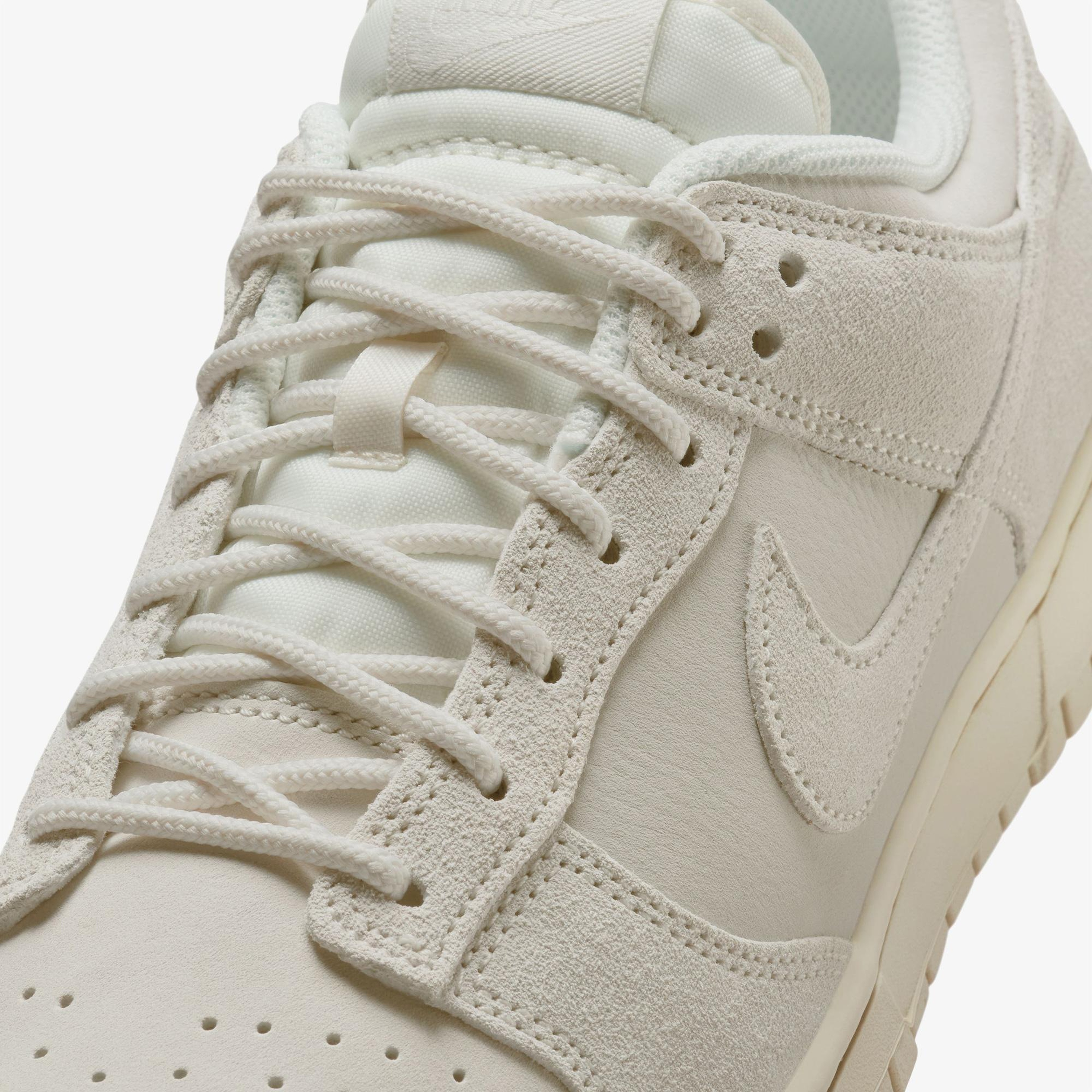 Nike Dunk Low Retro SE Erkek Krem Rengi Spor Ayakkabı