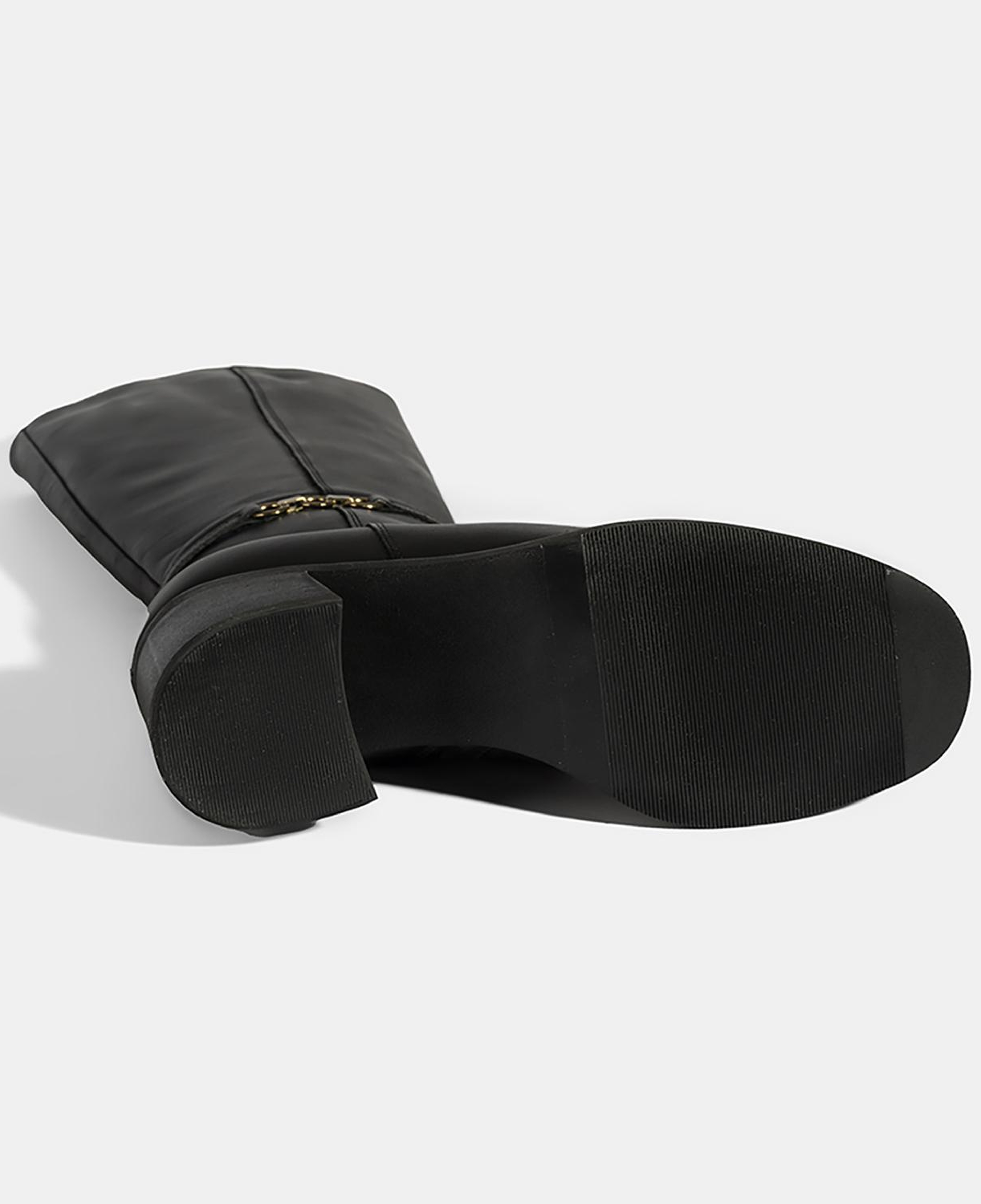 Kadın Siyah Metal Aksesuarlı Deri Çizme