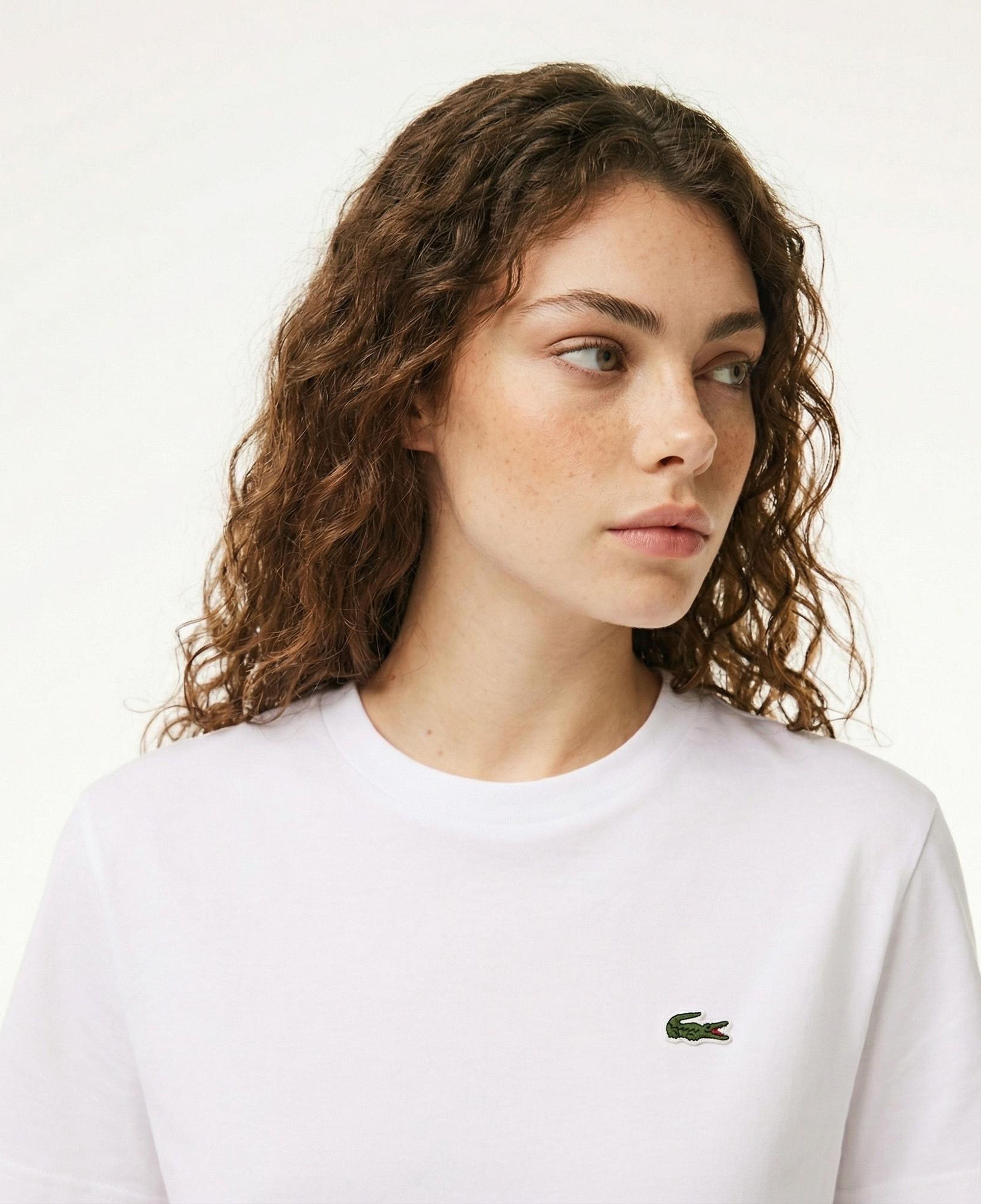 Lacoste Kadın Relaxed Fit Bisiklet Yaka Beyaz T-Shirt