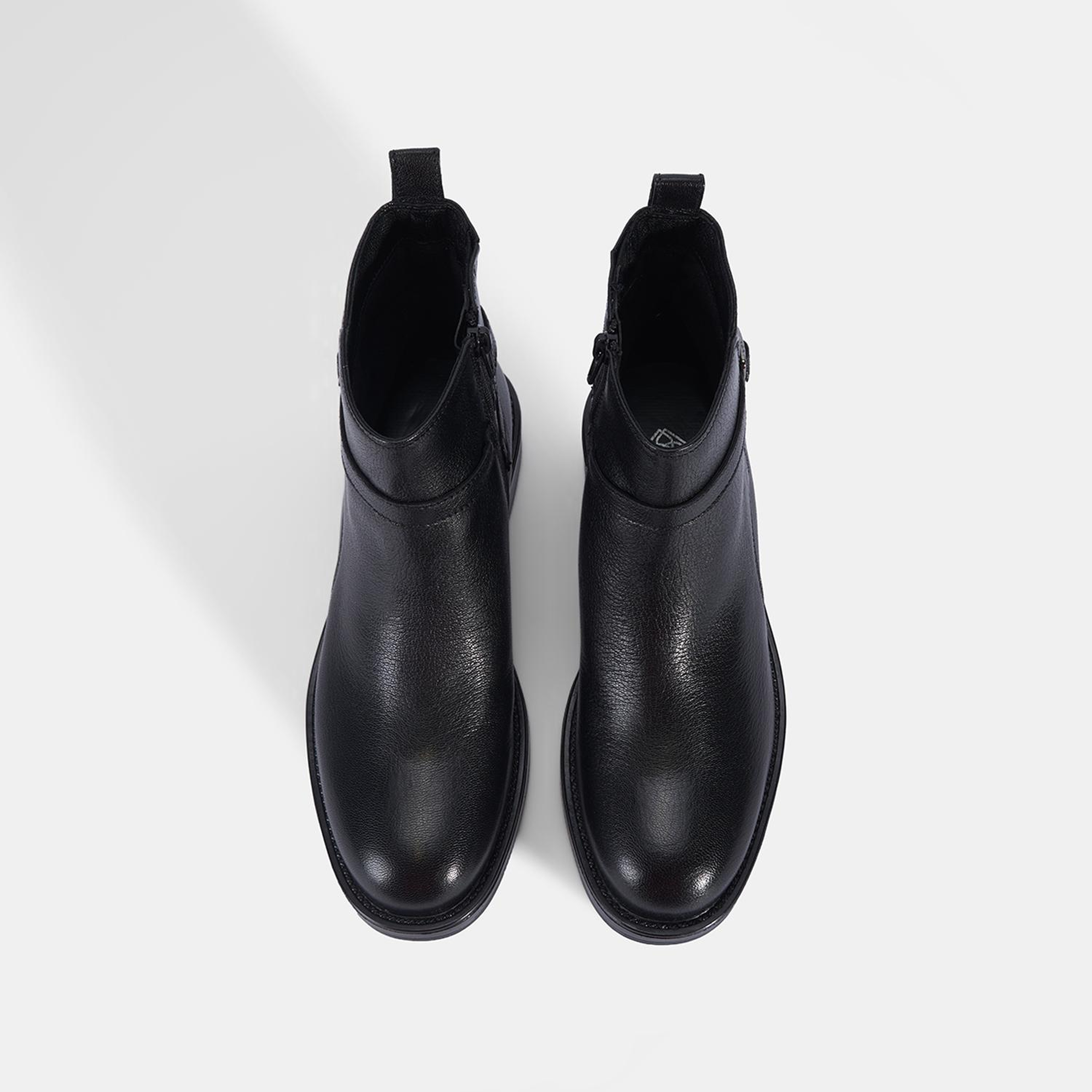 Kadın Siyah Ayarlanabilir Tokalı Deri Bot