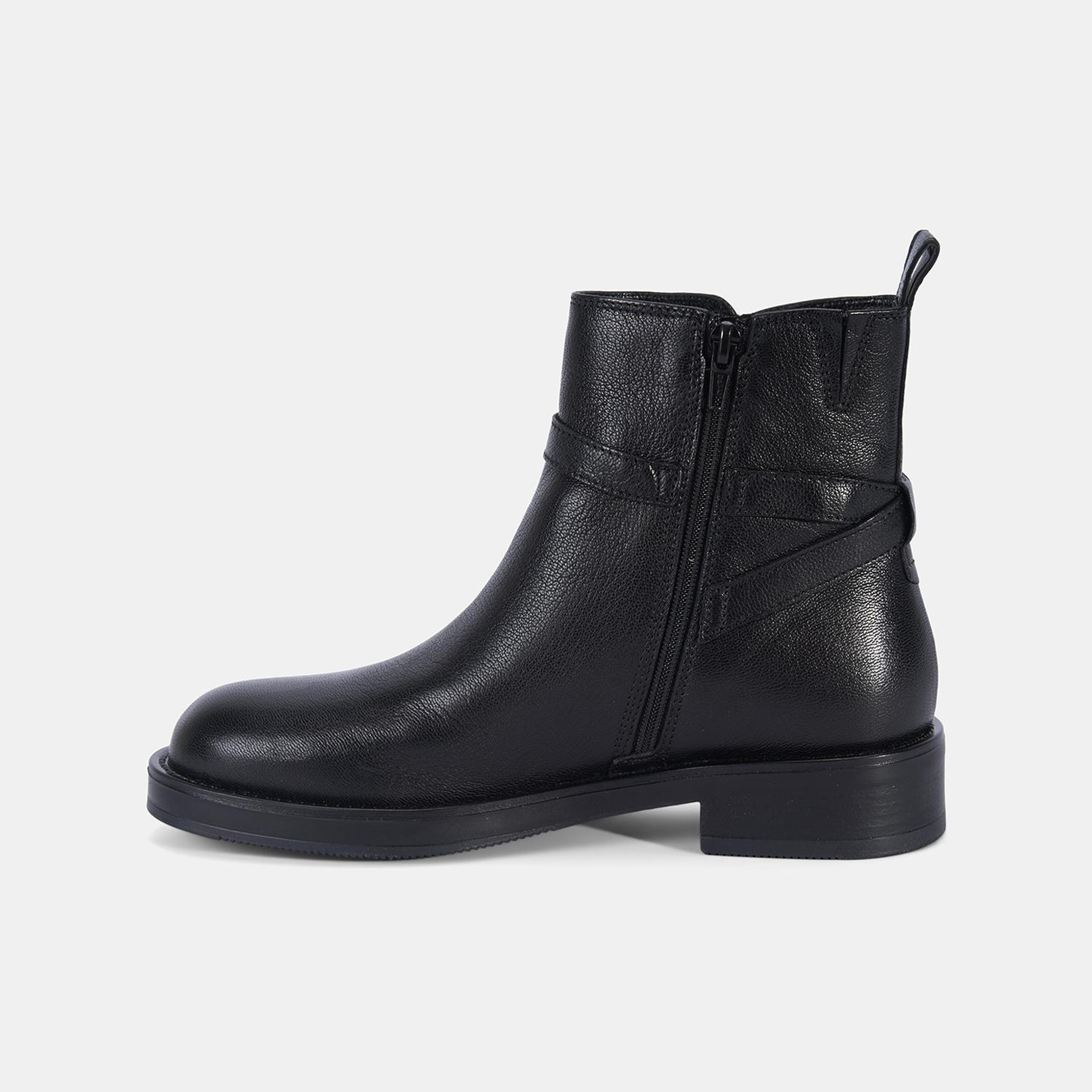 Kadın Siyah Ayarlanabilir Tokalı Deri Bot