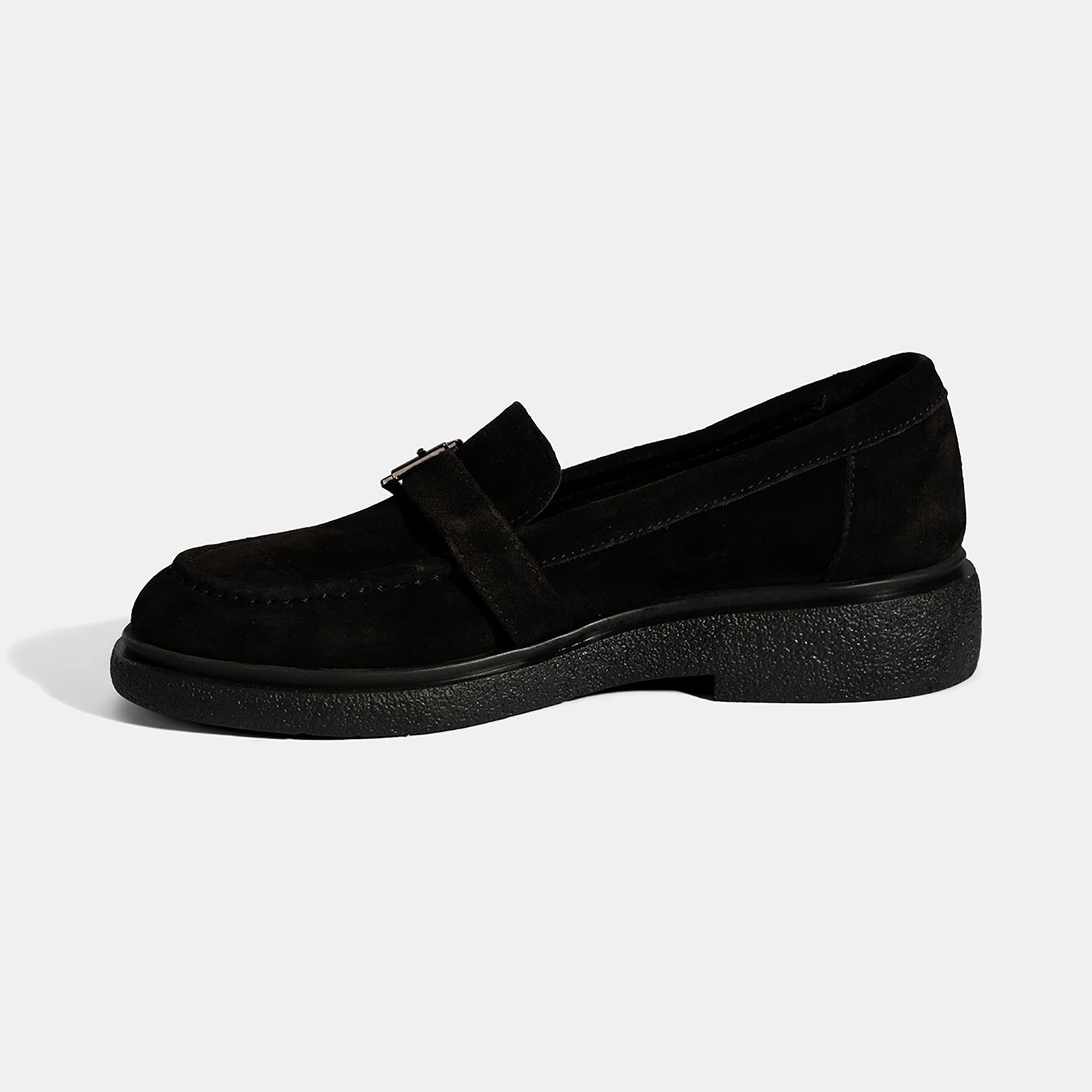 Kadın Siyah Metal Toka Detaylı Süet Loafer