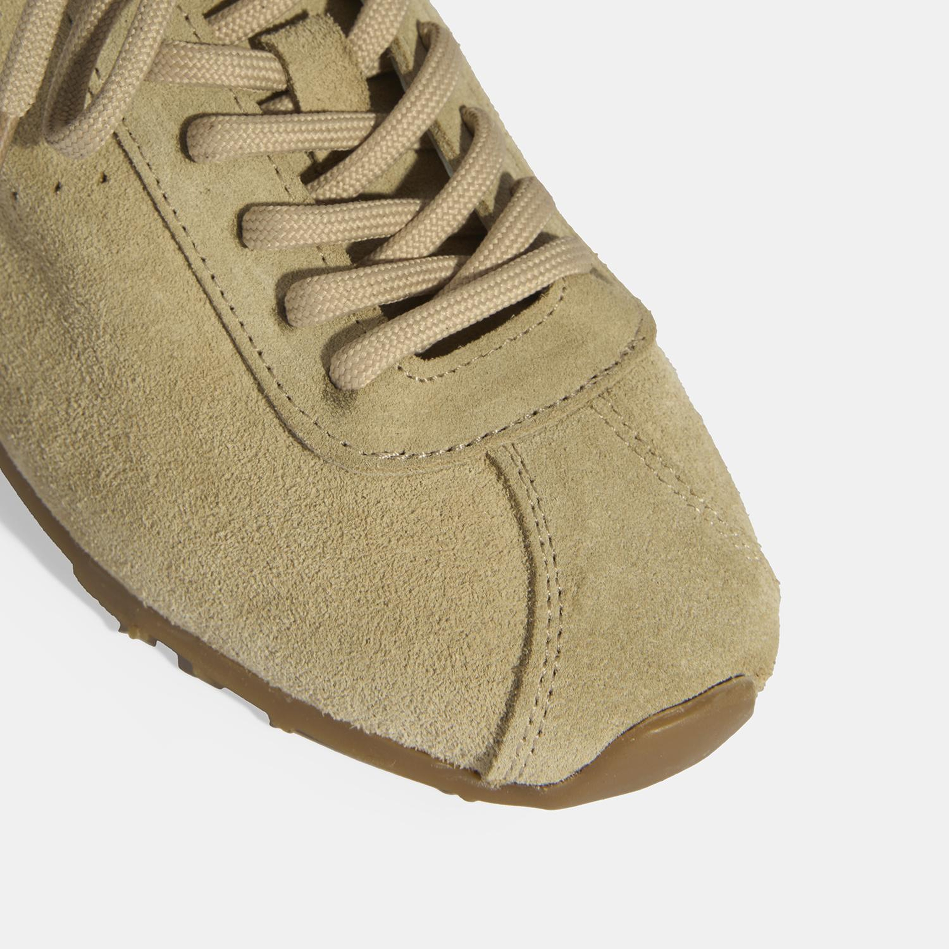 Kadın Bej Bağcıklı Süet Spor Ayakkabı