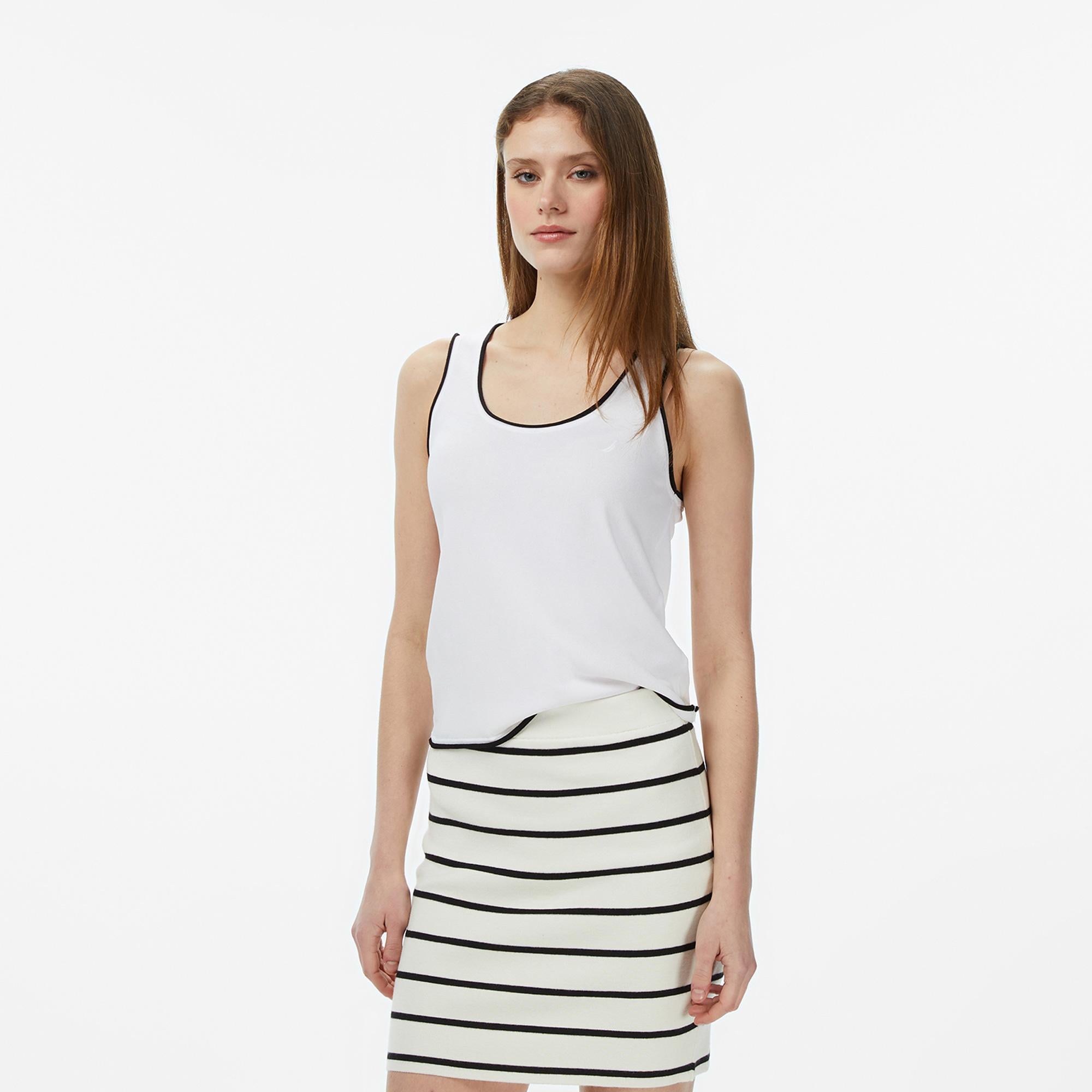 Nautica Kadın Beyaz Slim Fit Kolsuz Triko T-Shirt