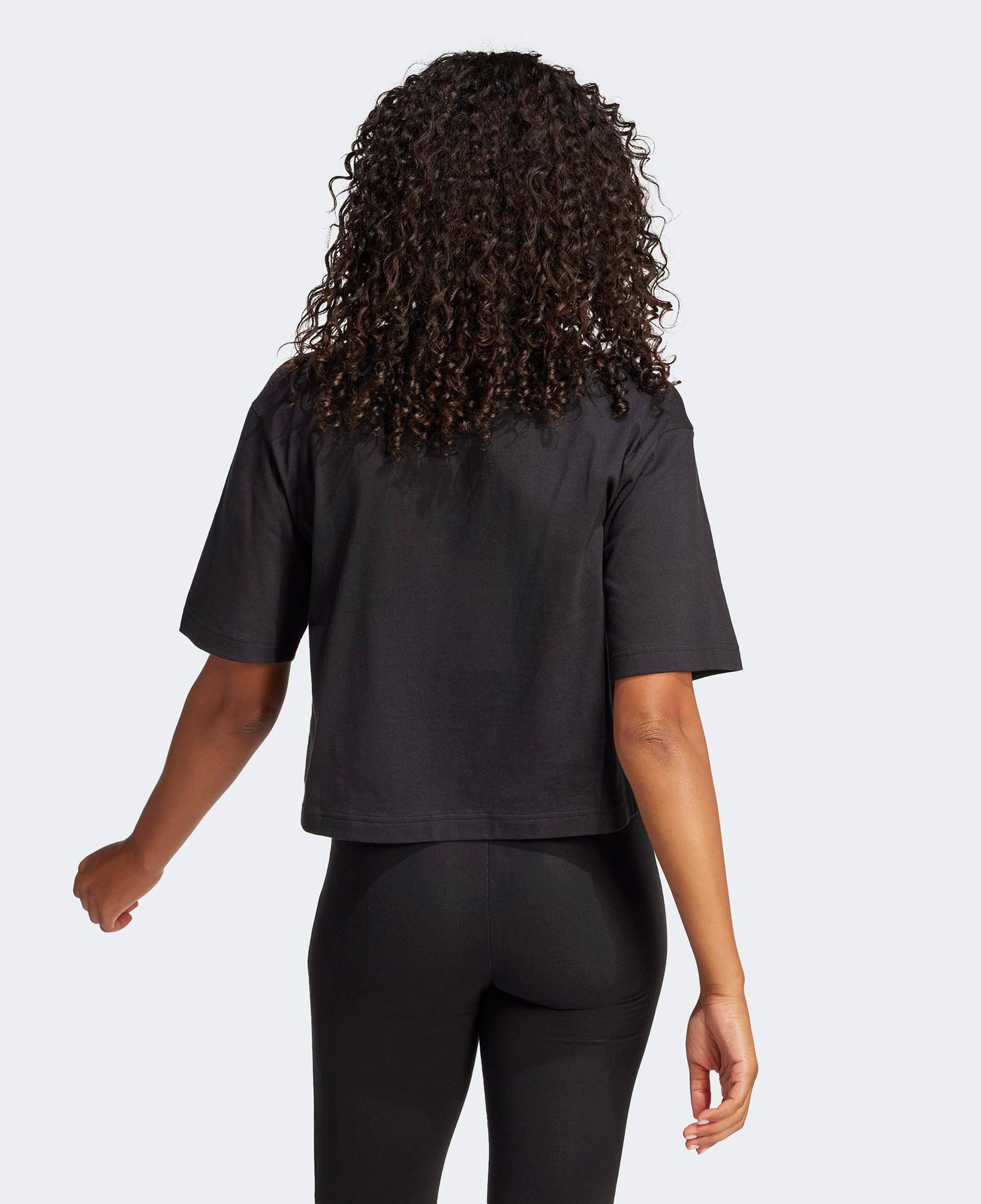 adidas Essentials Big Logo Boyfriend Kadın Siyah T-Shirt