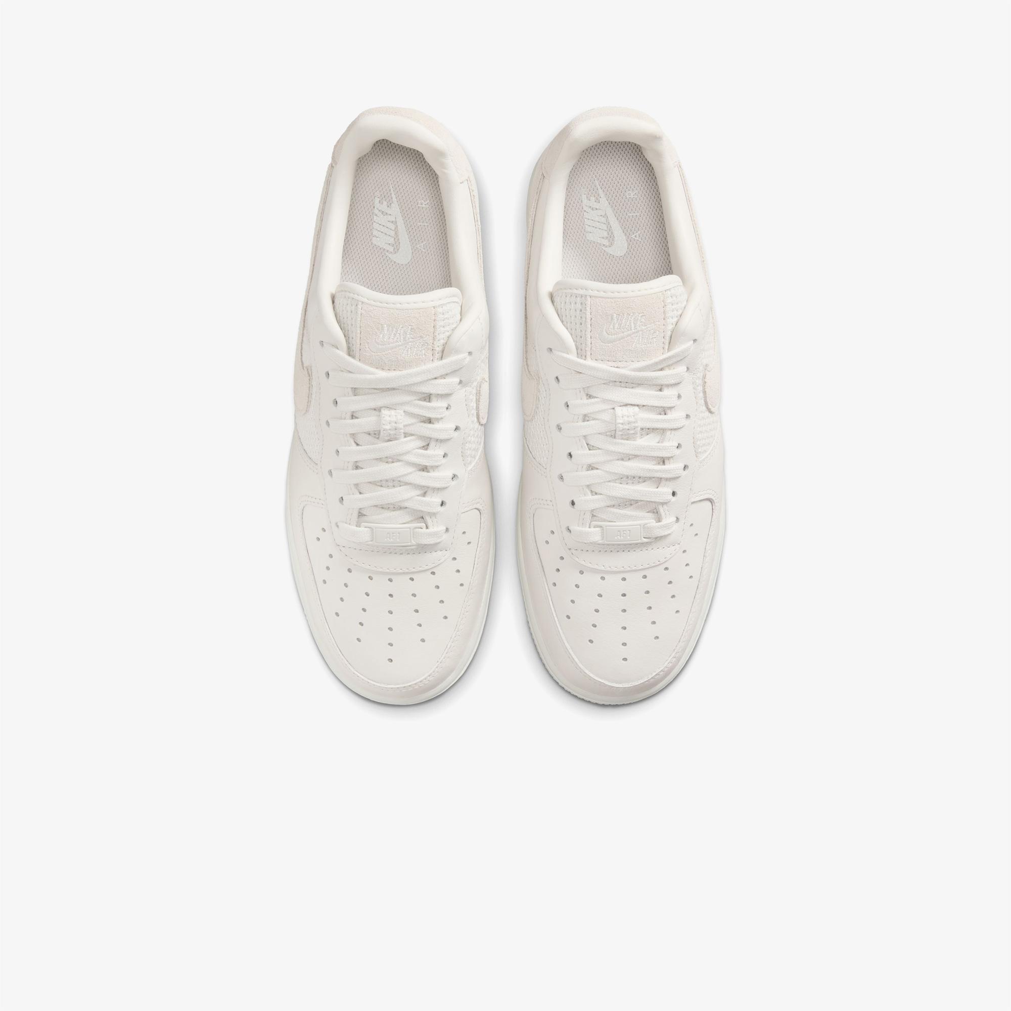 Nike Air Force 1 '07 Kadın Krem Rengi Spor Ayakkabı