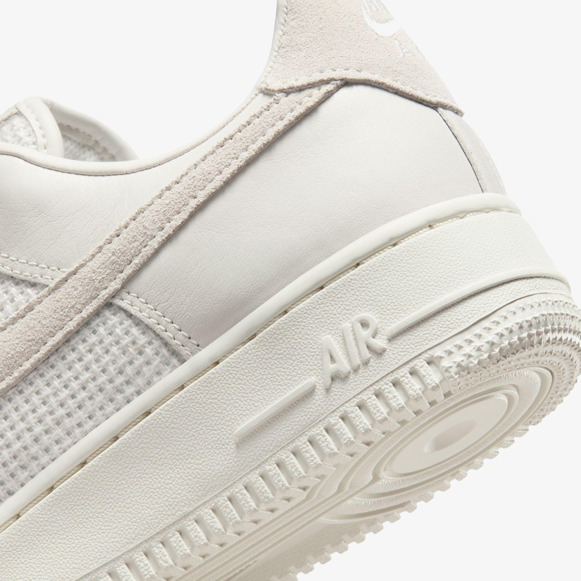 Nike Air Force 1 '07 Kadın Krem Rengi Spor Ayakkabı